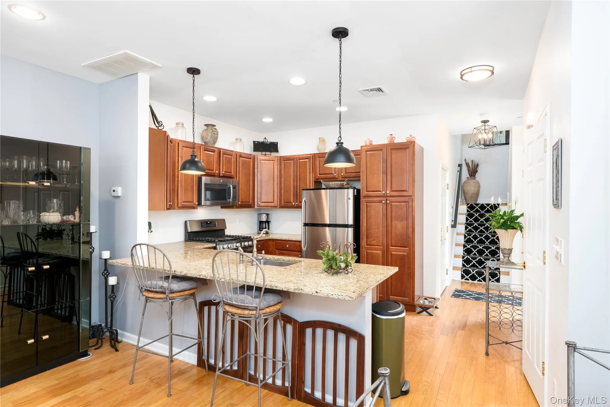 1 Halley Court, Poughkeepsie (town), NY, 2 Bedrooms Bedrooms, 6 Rooms Rooms,2 BathroomsBathrooms,Residential,For Rent,Halley,0,1014314 1 Halley Court, Poughkeepsie (town), NY, 2 Bedrooms Bedrooms, 6 Rooms Rooms,2 BathroomsBathrooms,Residential,For Rent,Halley,0,1014314