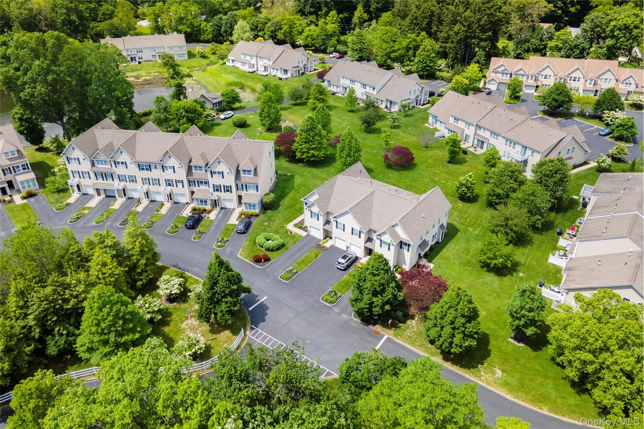 1 Halley Court, Poughkeepsie (town), NY, 2 Bedrooms Bedrooms, 6 Rooms Rooms,2 BathroomsBathrooms,Residential,For Rent,Halley,0,1014314 1 Halley Court, Poughkeepsie (town), NY, 2 Bedrooms Bedrooms, 6 Rooms Rooms,2 BathroomsBathrooms,Residential,For Rent,Halley,0,1014314