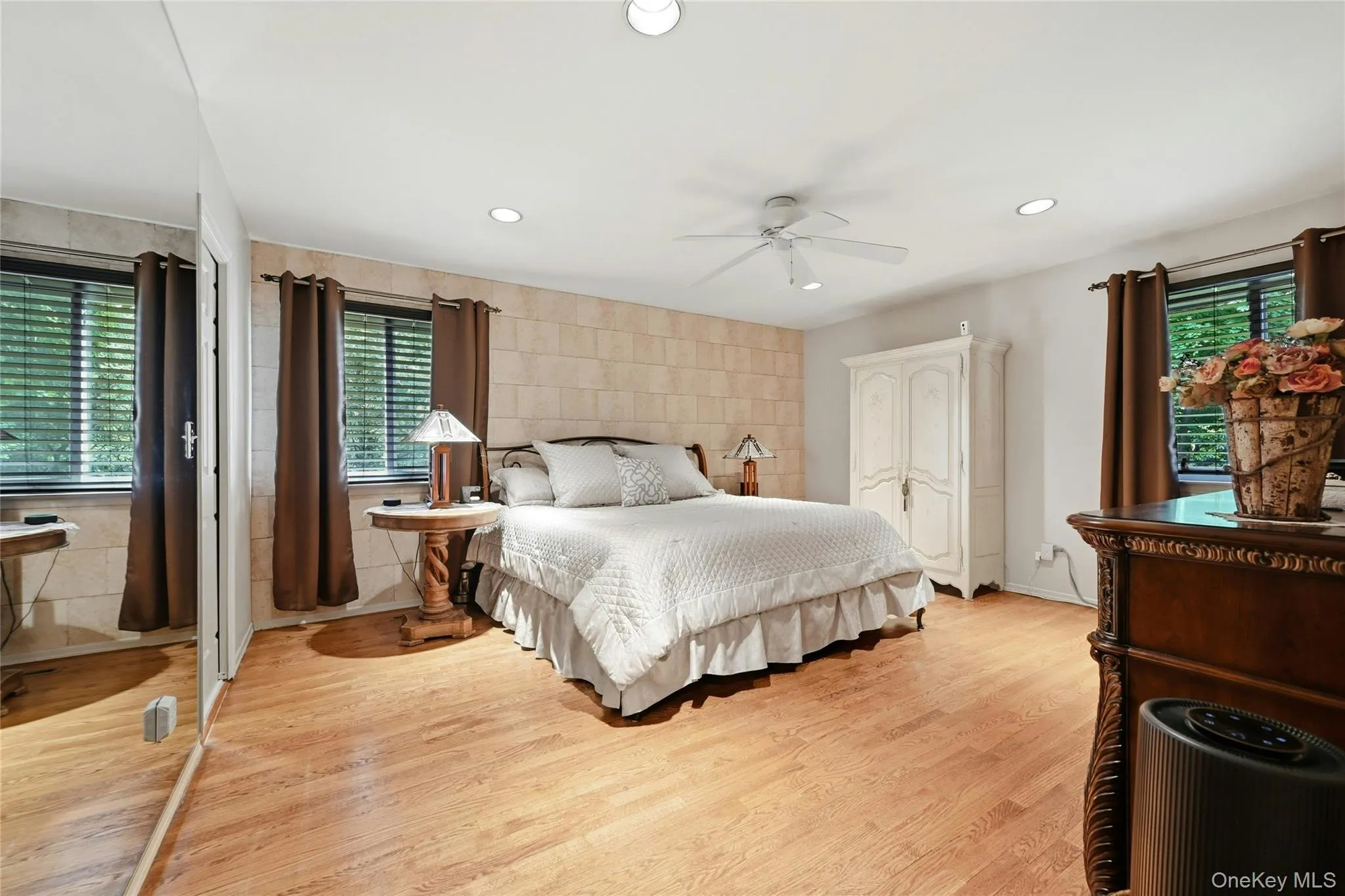 3 Partridge Lane, Huntington, NY, 4 Bedrooms Bedrooms, 8 Rooms Rooms,3 BathroomsBathrooms,Residential,For Rent,Partridge,0,1014315 3 Partridge Lane, Huntington, NY, 4 Bedrooms Bedrooms, 8 Rooms Rooms,3 BathroomsBathrooms,Residential,For Rent,Partridge,0,1014315