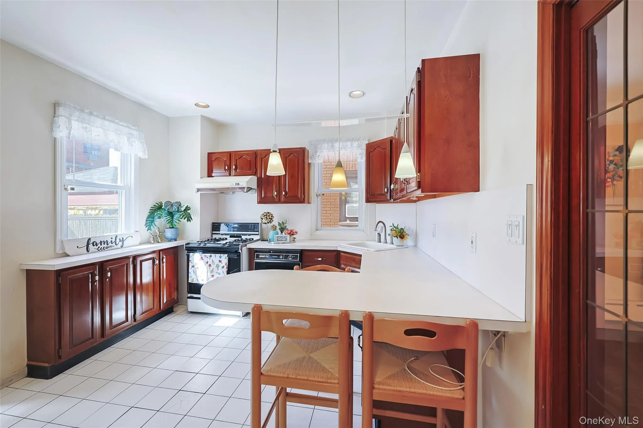 8518 53rd Avenue, New York, NY, 3 Bedrooms Bedrooms, 8 Rooms Rooms,2 BathroomsBathrooms,Residential,For Rent,53rd,0,1014320 8518 53rd Avenue, New York, NY, 3 Bedrooms Bedrooms, 8 Rooms Rooms,2 BathroomsBathrooms,Residential,For Rent,53rd,0,1014320