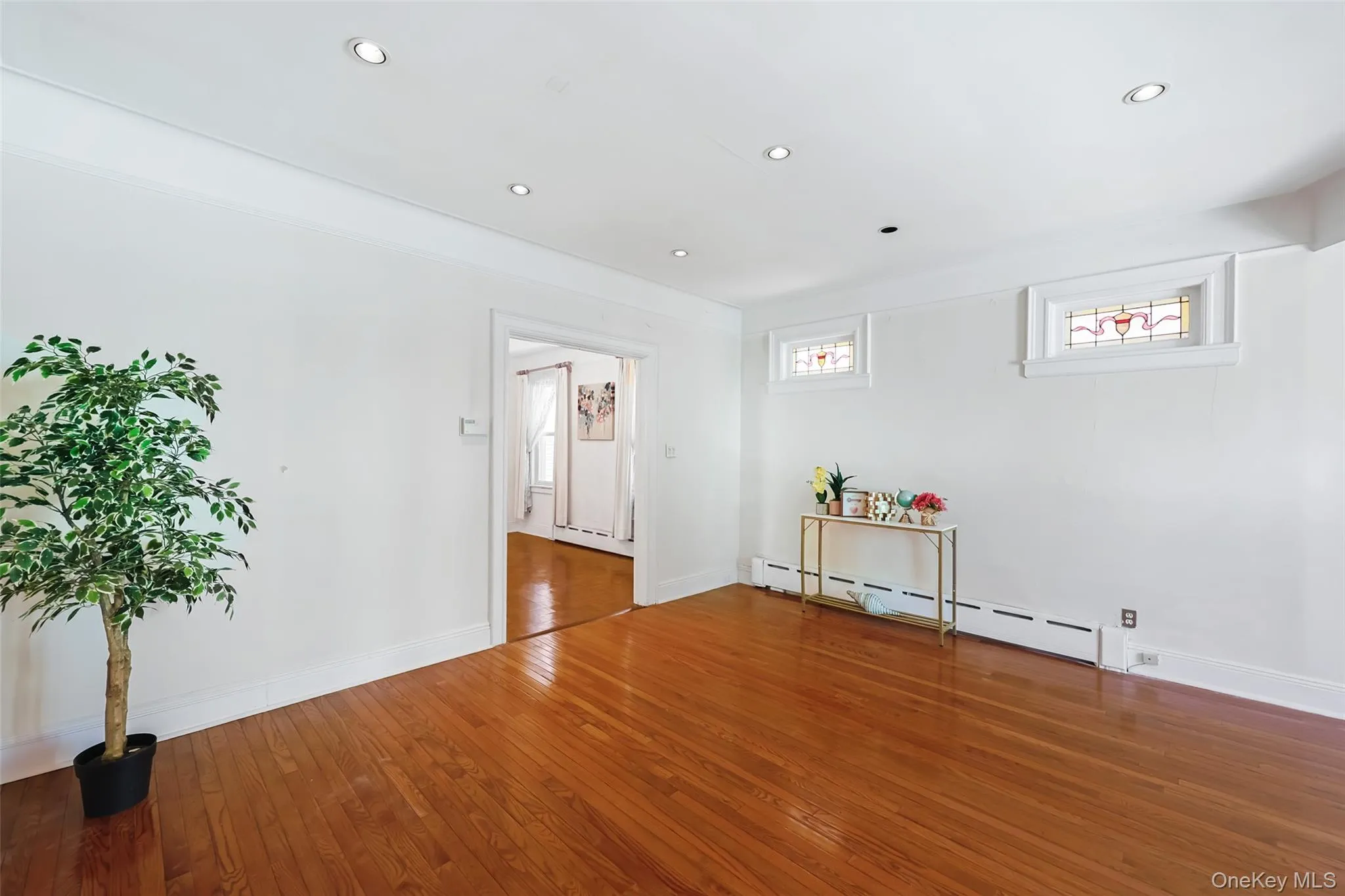 8518 53rd Avenue, New York, NY, 3 Bedrooms Bedrooms, 8 Rooms Rooms,2 BathroomsBathrooms,Residential,For Rent,53rd,0,1014320 8518 53rd Avenue, New York, NY, 3 Bedrooms Bedrooms, 8 Rooms Rooms,2 BathroomsBathrooms,Residential,For Rent,53rd,0,1014320
