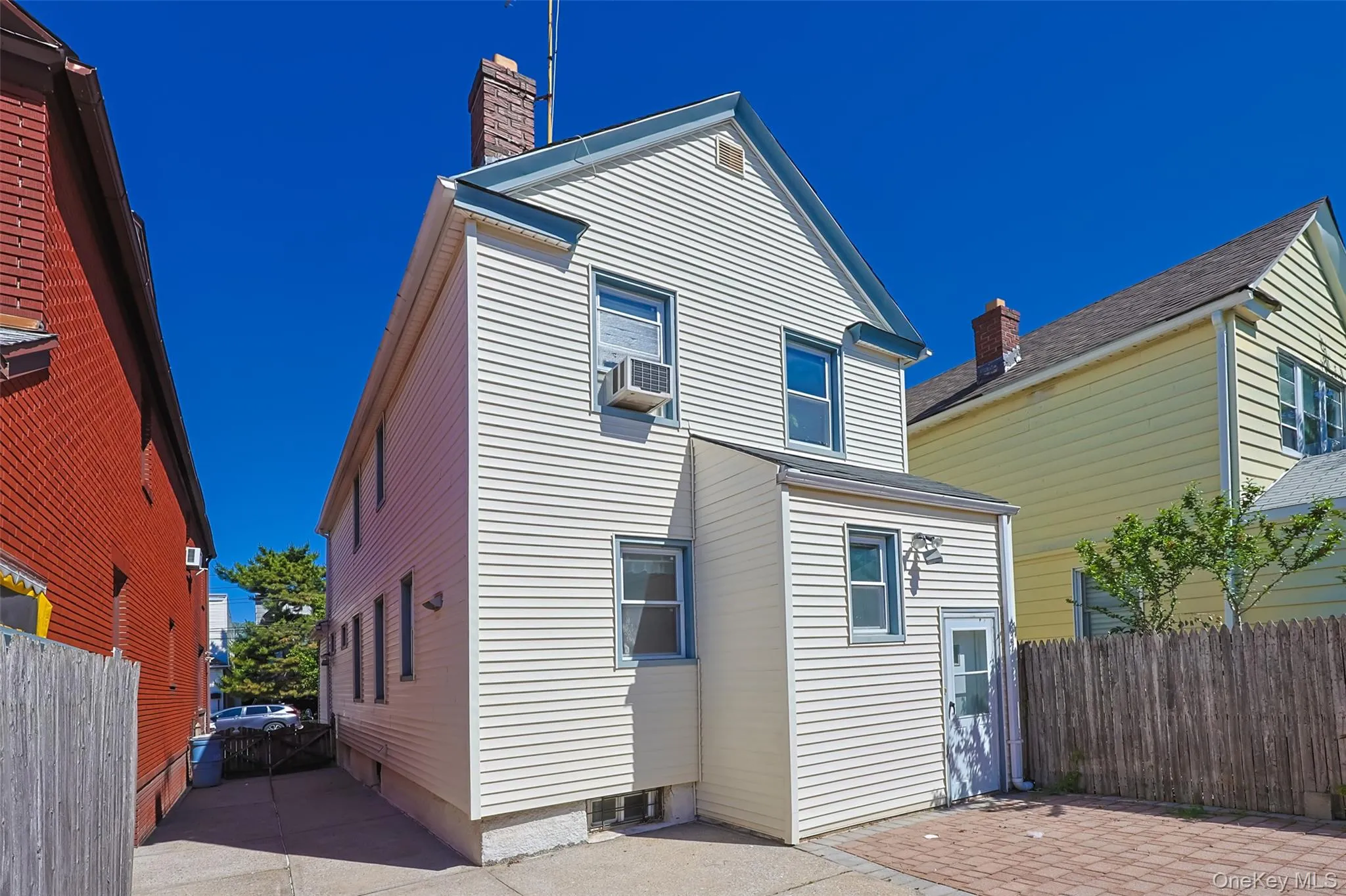 8518 53rd Avenue, New York, NY, 3 Bedrooms Bedrooms, 8 Rooms Rooms,2 BathroomsBathrooms,Residential,For Rent,53rd,0,1014320 8518 53rd Avenue, New York, NY, 3 Bedrooms Bedrooms, 8 Rooms Rooms,2 BathroomsBathrooms,Residential,For Rent,53rd,0,1014320