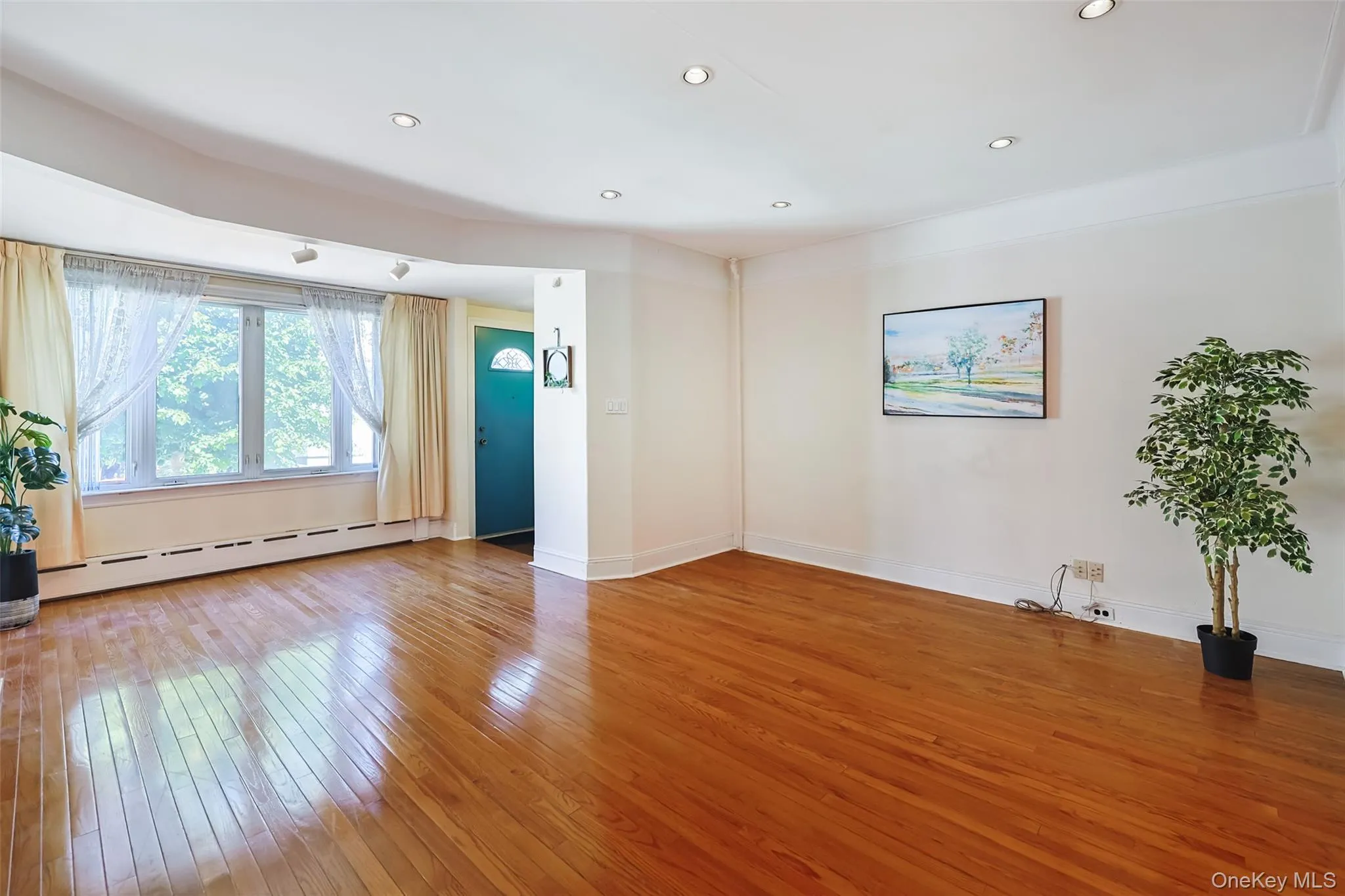 8518 53rd Avenue, New York, NY, 3 Bedrooms Bedrooms, 8 Rooms Rooms,2 BathroomsBathrooms,Residential,For Rent,53rd,0,1014320 8518 53rd Avenue, New York, NY, 3 Bedrooms Bedrooms, 8 Rooms Rooms,2 BathroomsBathrooms,Residential,For Rent,53rd,0,1014320