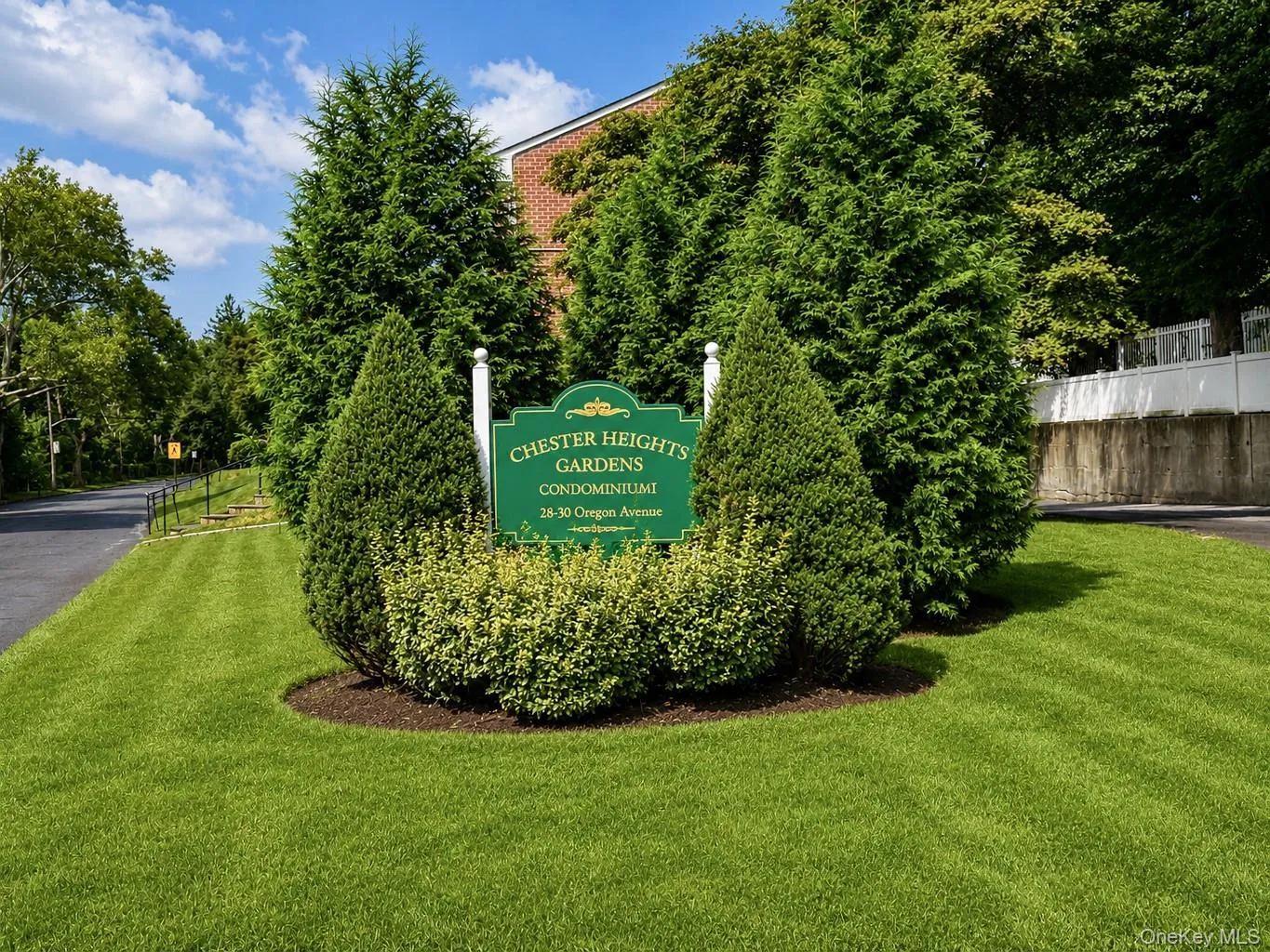 28 Oregon Avenue, Eastchester, NY, 1 Bedroom Bedrooms, 3 Rooms Rooms,1 BathroomBathrooms,Residential,For Rent,Oregon,0,1014330 28 Oregon Avenue, Eastchester, NY, 1 Bedroom Bedrooms, 3 Rooms Rooms,1 BathroomBathrooms,Residential,For Rent,Oregon,0,1014330