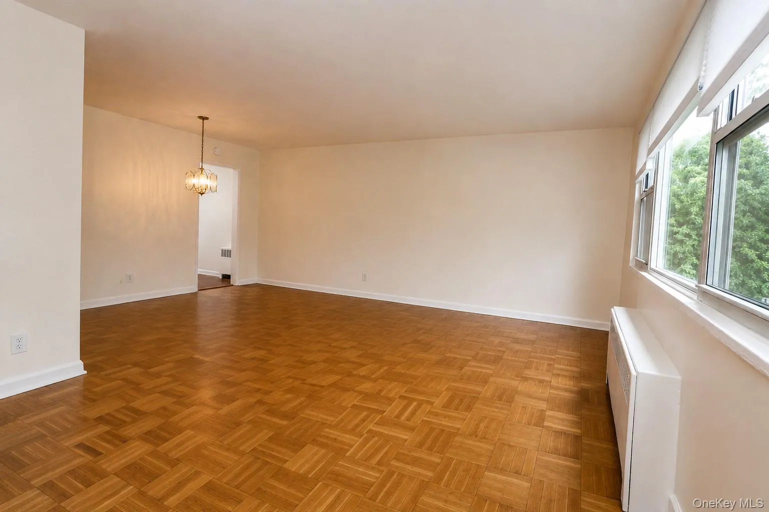 28 Oregon Avenue, Eastchester, NY, 1 Bedroom Bedrooms, 3 Rooms Rooms,1 BathroomBathrooms,Residential,For Rent,Oregon,0,1014330 28 Oregon Avenue, Eastchester, NY, 1 Bedroom Bedrooms, 3 Rooms Rooms,1 BathroomBathrooms,Residential,For Rent,Oregon,0,1014330