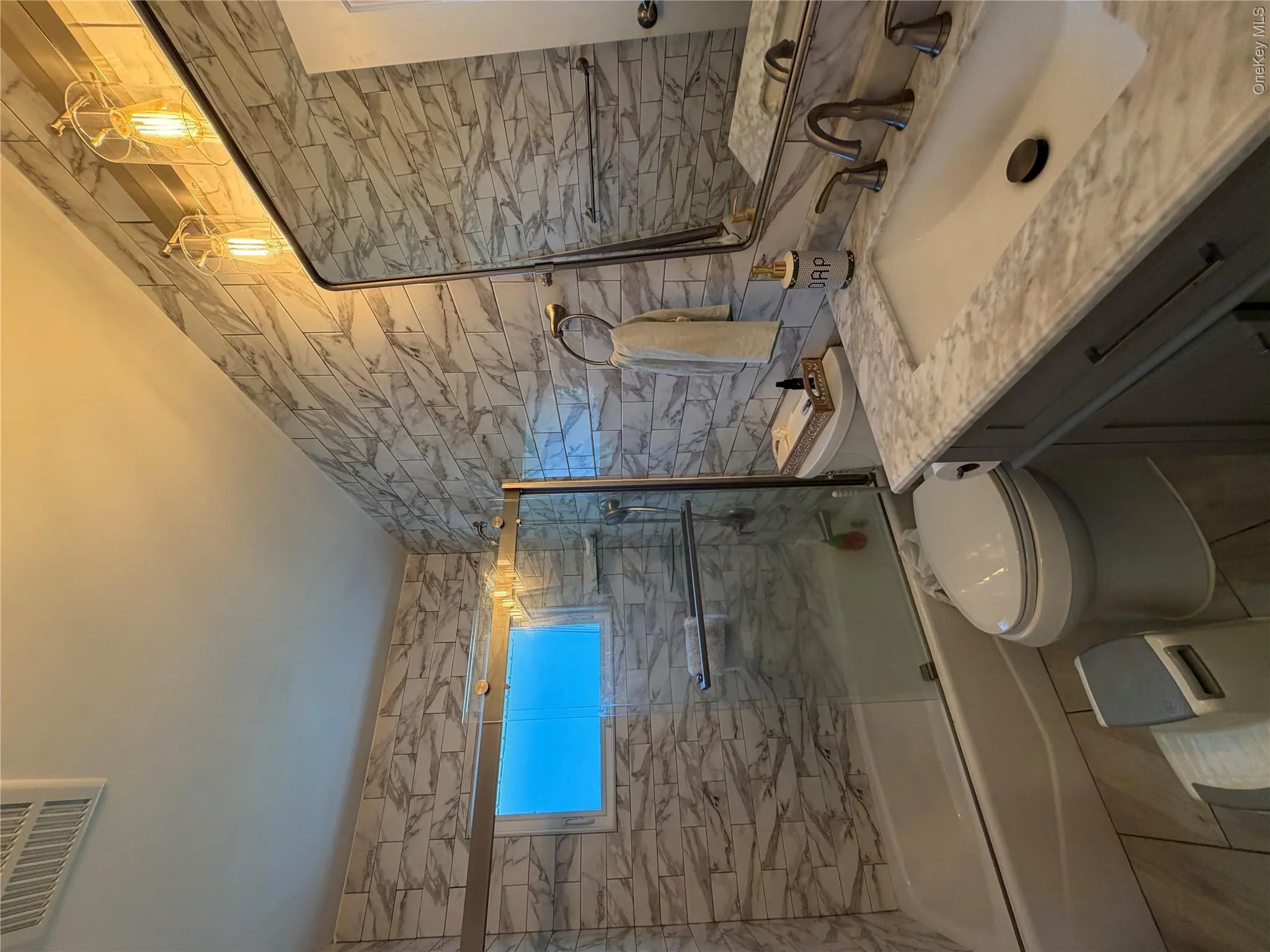 15 Elbow Lane, Hempstead, NY, 4 Bedrooms Bedrooms, 7 Rooms Rooms,2 BathroomsBathrooms,Residential Lease,For Rent,Elbow,0,1014333 15 Elbow Lane, Hempstead, NY, 4 Bedrooms Bedrooms, 7 Rooms Rooms,2 BathroomsBathrooms,Residential Lease,For Rent,Elbow,0,1014333