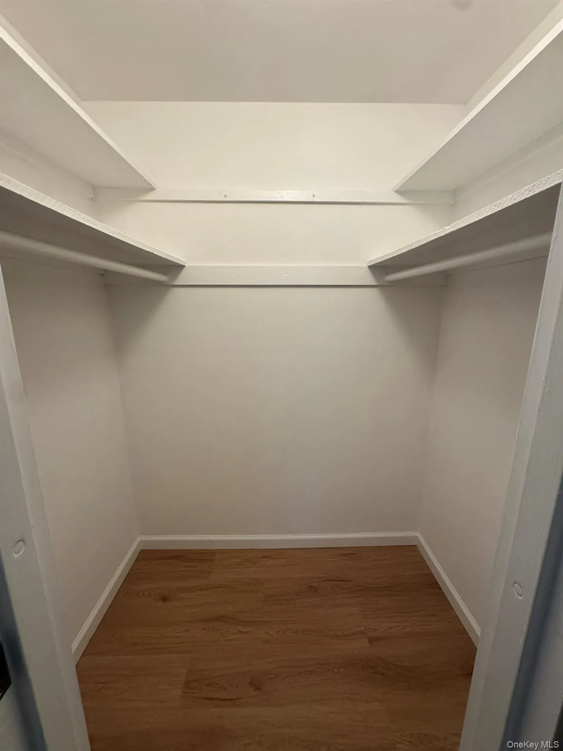 233 Sagamore Hills Drive, Brookhaven, NY, 2 Bedrooms Bedrooms, 7 Rooms Rooms,1 BathroomBathrooms,Residential,For Rent,Sagamore Hills,0,1014336 233 Sagamore Hills Drive, Brookhaven, NY, 2 Bedrooms Bedrooms, 7 Rooms Rooms,1 BathroomBathrooms,Residential,For Rent,Sagamore Hills,0,1014336