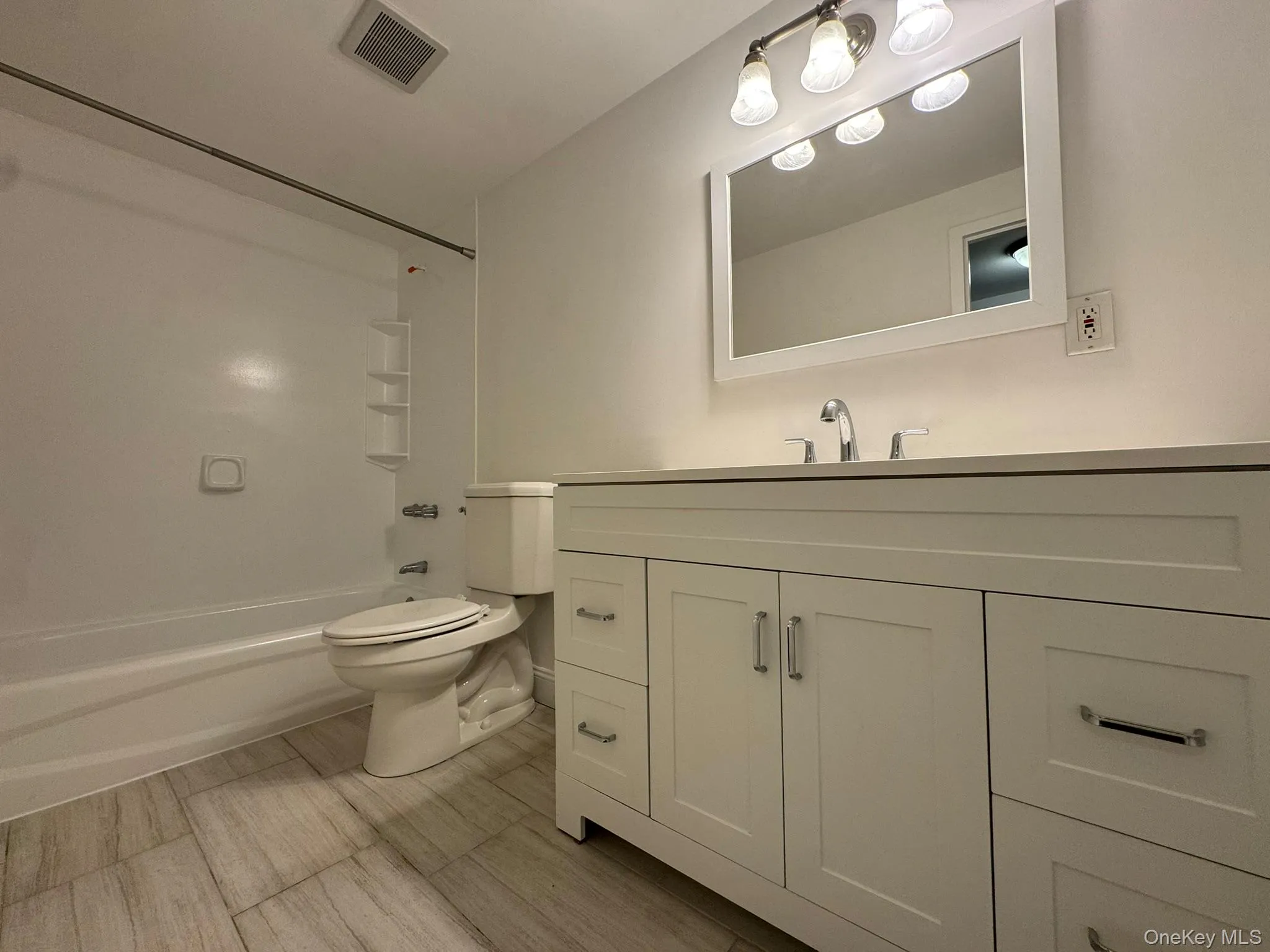 233 Sagamore Hills Drive, Brookhaven, NY, 2 Bedrooms Bedrooms, 7 Rooms Rooms,1 BathroomBathrooms,Residential,For Rent,Sagamore Hills,0,1014336 233 Sagamore Hills Drive, Brookhaven, NY, 2 Bedrooms Bedrooms, 7 Rooms Rooms,1 BathroomBathrooms,Residential,For Rent,Sagamore Hills,0,1014336