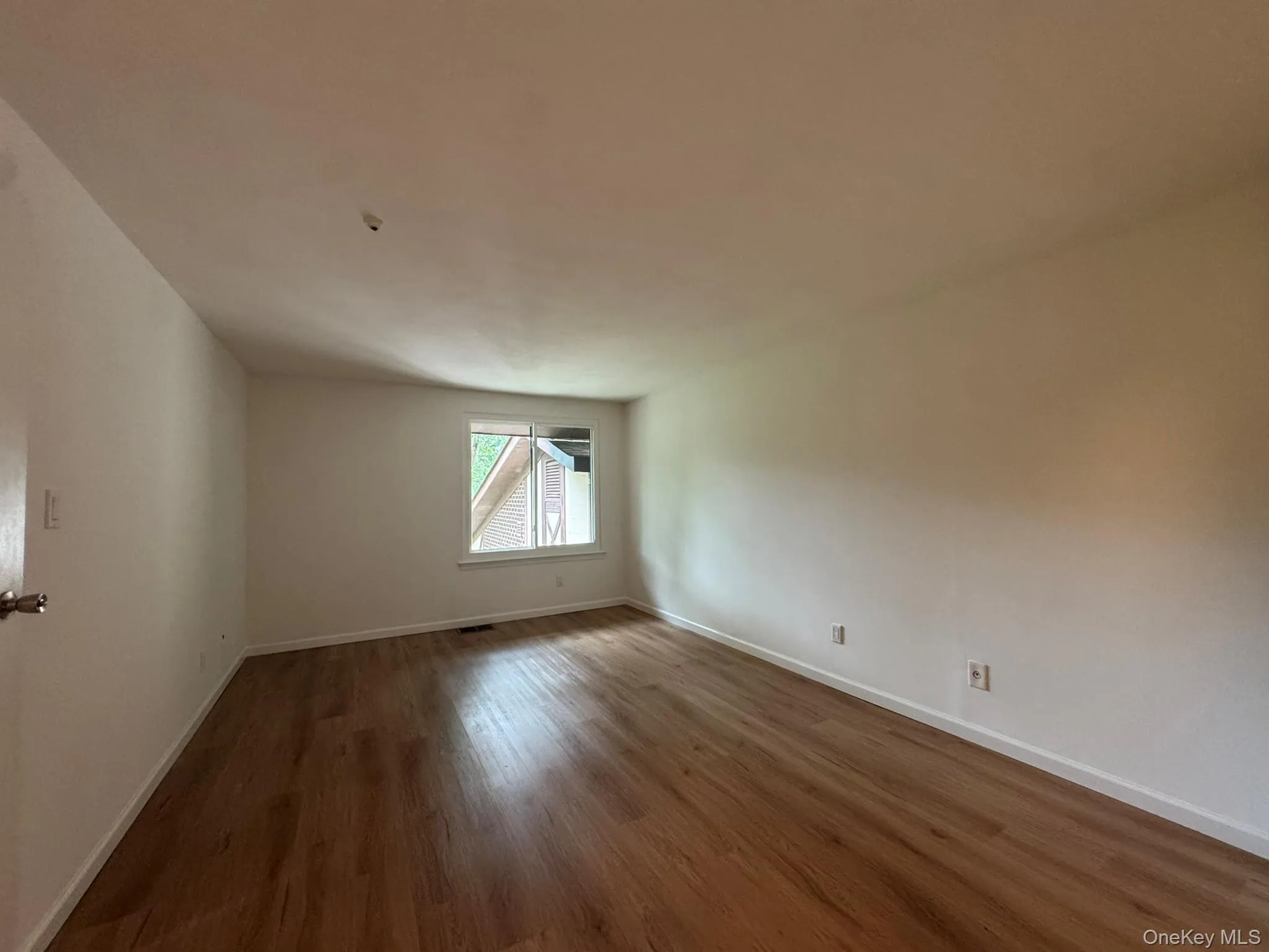 233 Sagamore Hills Drive, Brookhaven, NY, 2 Bedrooms Bedrooms, 7 Rooms Rooms,1 BathroomBathrooms,Residential,For Rent,Sagamore Hills,0,1014336 233 Sagamore Hills Drive, Brookhaven, NY, 2 Bedrooms Bedrooms, 7 Rooms Rooms,1 BathroomBathrooms,Residential,For Rent,Sagamore Hills,0,1014336