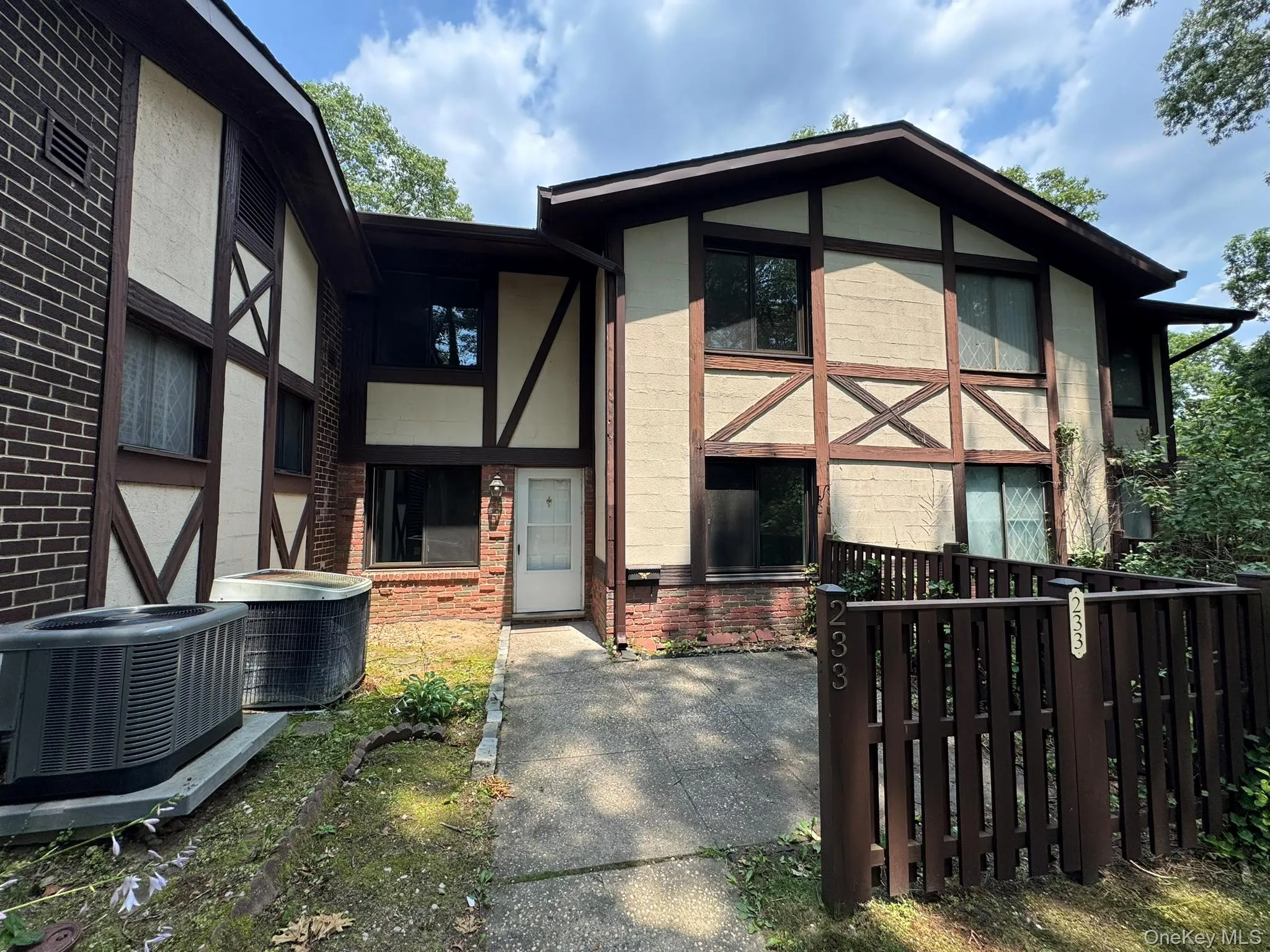 233 Sagamore Hills Drive, Brookhaven, NY, 2 Bedrooms Bedrooms, 7 Rooms Rooms,1 BathroomBathrooms,Residential,For Rent,Sagamore Hills,0,1014336 233 Sagamore Hills Drive, Brookhaven, NY, 2 Bedrooms Bedrooms, 7 Rooms Rooms,1 BathroomBathrooms,Residential,For Rent,Sagamore Hills,0,1014336