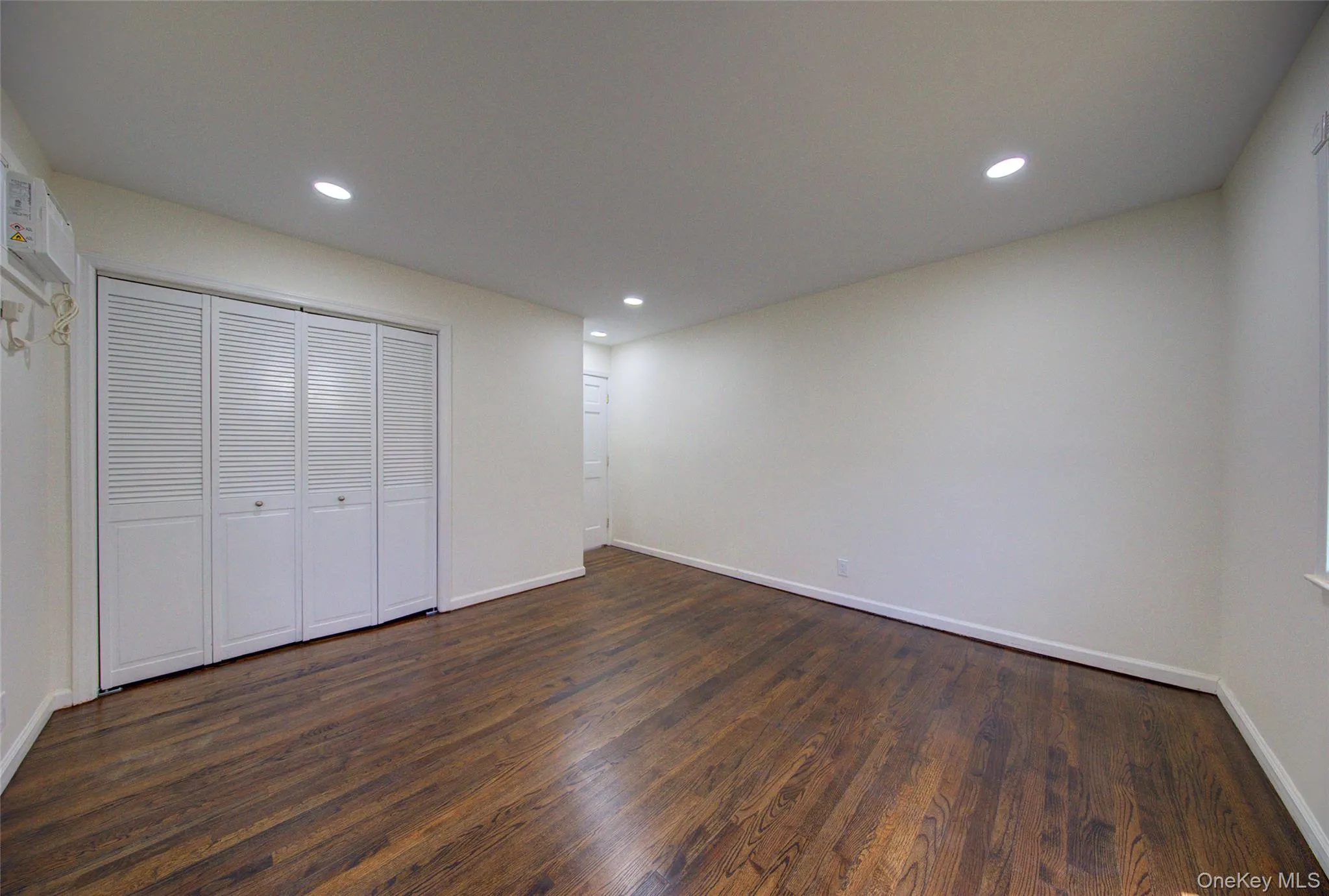 58 Weberfield Avenue, Hempstead, NY, 5 Bedrooms Bedrooms, 8 Rooms Rooms,2 BathroomsBathrooms,Residential,For Rent,Weberfield,0,1014343 58 Weberfield Avenue, Hempstead, NY, 5 Bedrooms Bedrooms, 8 Rooms Rooms,2 BathroomsBathrooms,Residential,For Rent,Weberfield,0,1014343