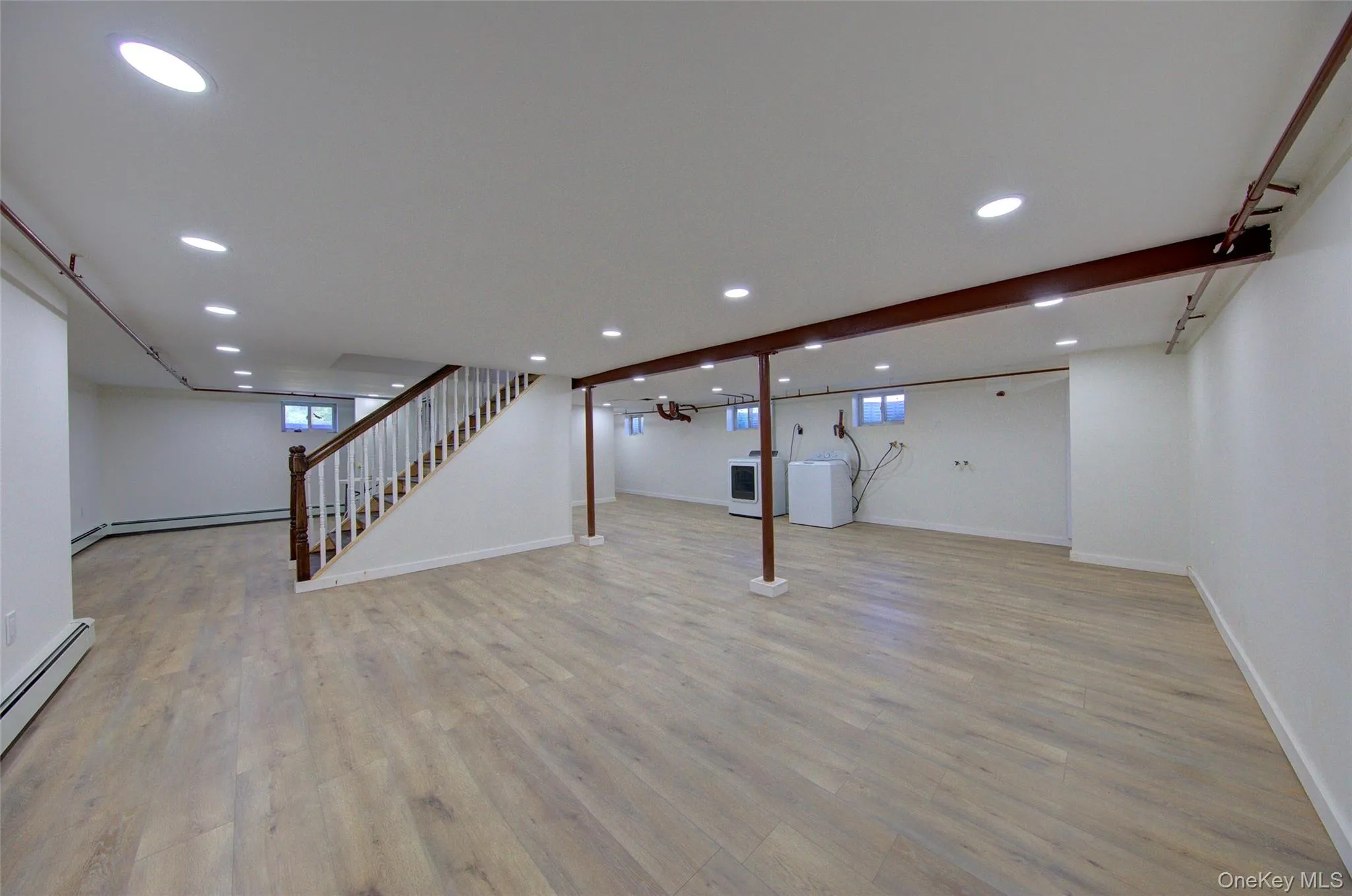 58 Weberfield Avenue, Hempstead, NY, 5 Bedrooms Bedrooms, 8 Rooms Rooms,2 BathroomsBathrooms,Residential,For Rent,Weberfield,0,1014343 58 Weberfield Avenue, Hempstead, NY, 5 Bedrooms Bedrooms, 8 Rooms Rooms,2 BathroomsBathrooms,Residential,For Rent,Weberfield,0,1014343