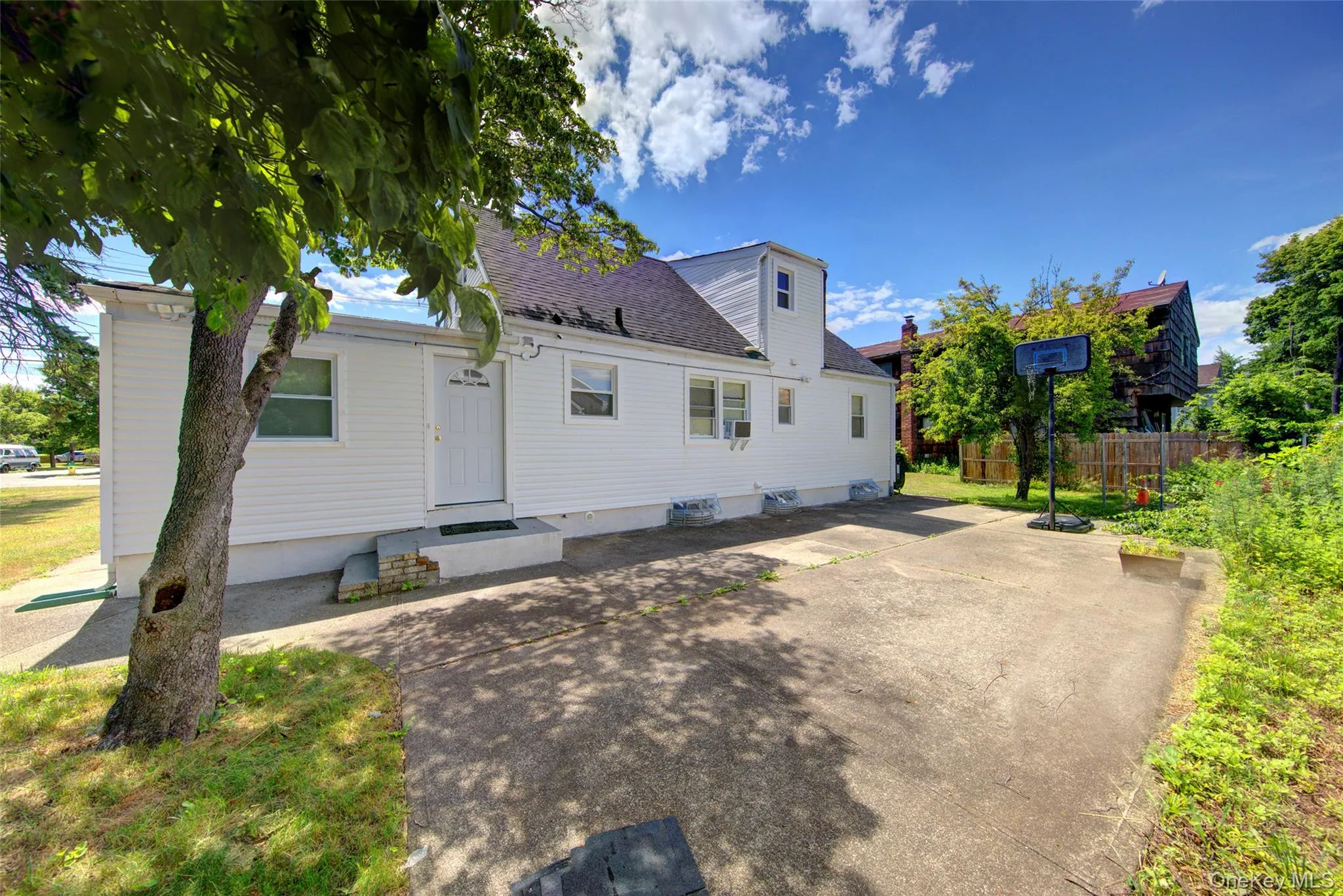58 Weberfield Avenue, Hempstead, NY, 5 Bedrooms Bedrooms, 8 Rooms Rooms,2 BathroomsBathrooms,Residential,For Rent,Weberfield,0,1014343 58 Weberfield Avenue, Hempstead, NY, 5 Bedrooms Bedrooms, 8 Rooms Rooms,2 BathroomsBathrooms,Residential,For Rent,Weberfield,0,1014343