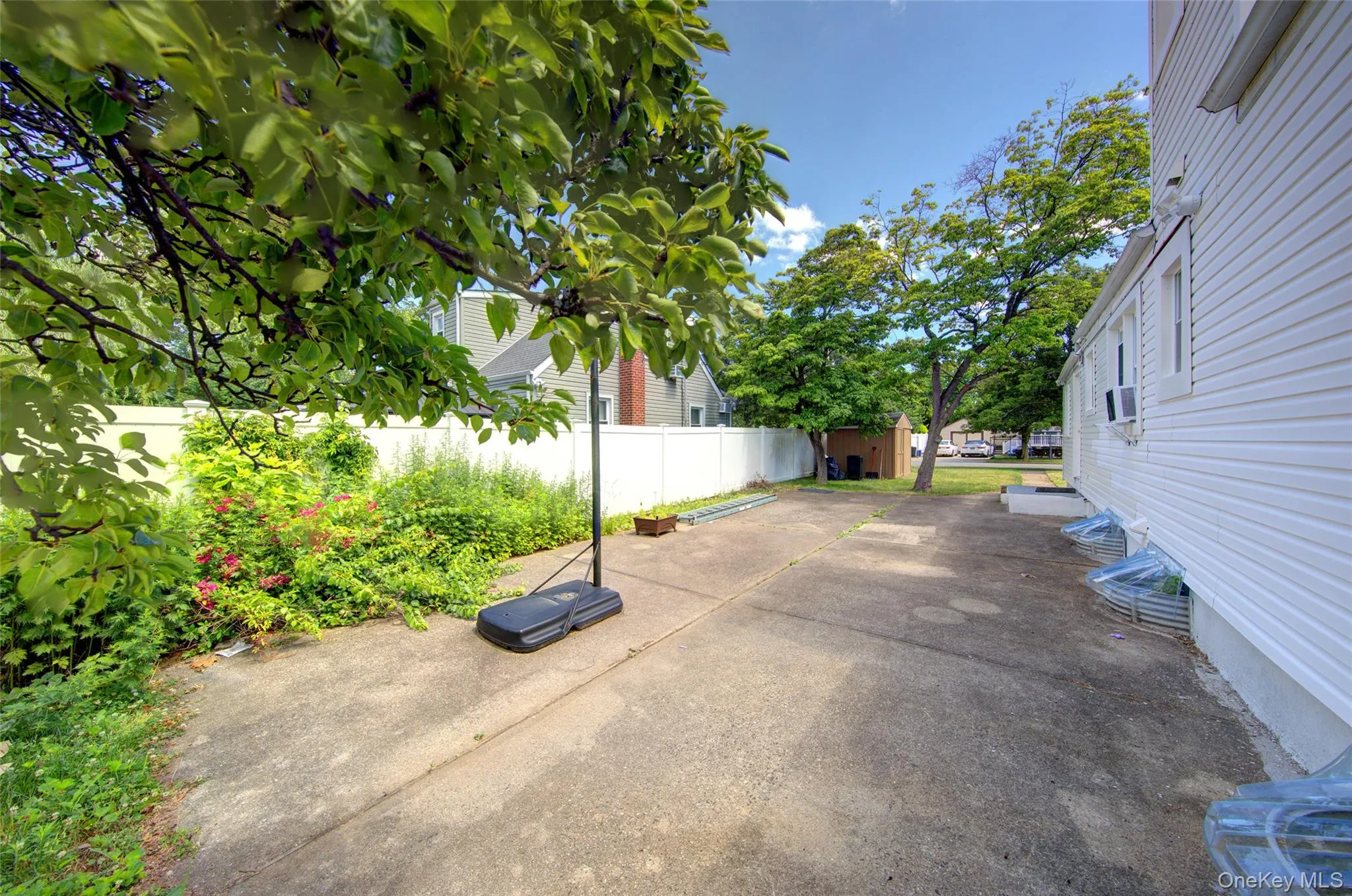 58 Weberfield Avenue, Hempstead, NY, 5 Bedrooms Bedrooms, 8 Rooms Rooms,2 BathroomsBathrooms,Residential,For Rent,Weberfield,0,1014343 58 Weberfield Avenue, Hempstead, NY, 5 Bedrooms Bedrooms, 8 Rooms Rooms,2 BathroomsBathrooms,Residential,For Rent,Weberfield,0,1014343