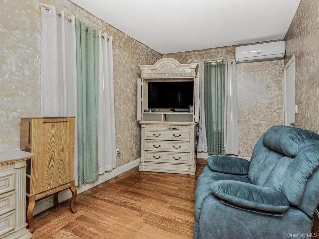 26 Normandy Road, Yonkers, NY, 5 Bedrooms Bedrooms, 10 Rooms Rooms,2 BathroomsBathrooms,Residential,For Rent,Normandy,0,1014347 26 Normandy Road, Yonkers, NY, 5 Bedrooms Bedrooms, 10 Rooms Rooms,2 BathroomsBathrooms,Residential,For Rent,Normandy,0,1014347
