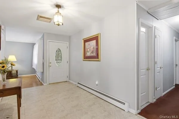 825 Karshick Street, Islip, NY, 3 Bedrooms Bedrooms, 7 Rooms Rooms,1 BathroomBathrooms,Residential,For Rent,Karshick,0,KEY1014348 825 Karshick Street, Islip, NY, 3 Bedrooms Bedrooms, 7 Rooms Rooms,1 BathroomBathrooms,Residential,For Rent,Karshick,0,KEY1014348