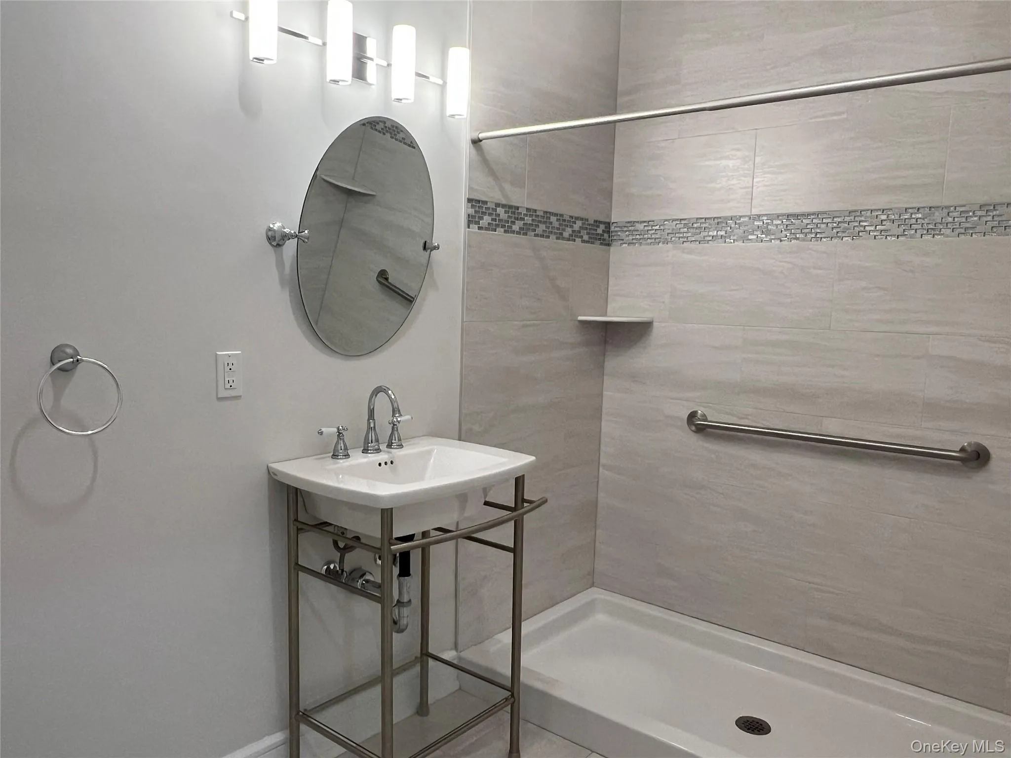 11 Farries Avenue, Warwick (town), NY, 1 Bedroom Bedrooms, 4 Rooms Rooms,1 BathroomBathrooms,Residential Lease,For Rent,Farries,0,1014351 11 Farries Avenue, Warwick (town), NY, 1 Bedroom Bedrooms, 4 Rooms Rooms,1 BathroomBathrooms,Residential Lease,For Rent,Farries,0,1014351