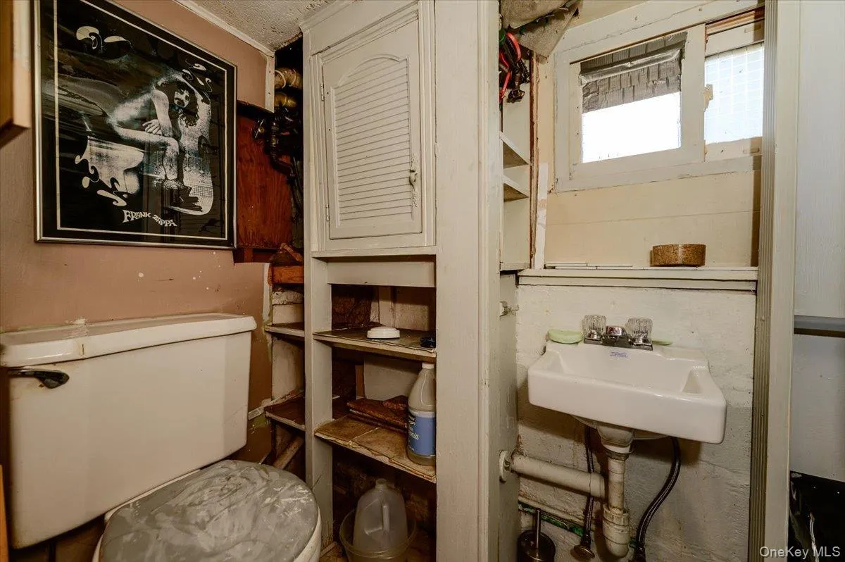 47D Edgewater Park, New York, NY, 2 Bedrooms Bedrooms, 7 Rooms Rooms,1 BathroomBathrooms,Residential,For Rent,Edgewater,0,1014353 47D Edgewater Park, New York, NY, 2 Bedrooms Bedrooms, 7 Rooms Rooms,1 BathroomBathrooms,Residential,For Rent,Edgewater,0,1014353