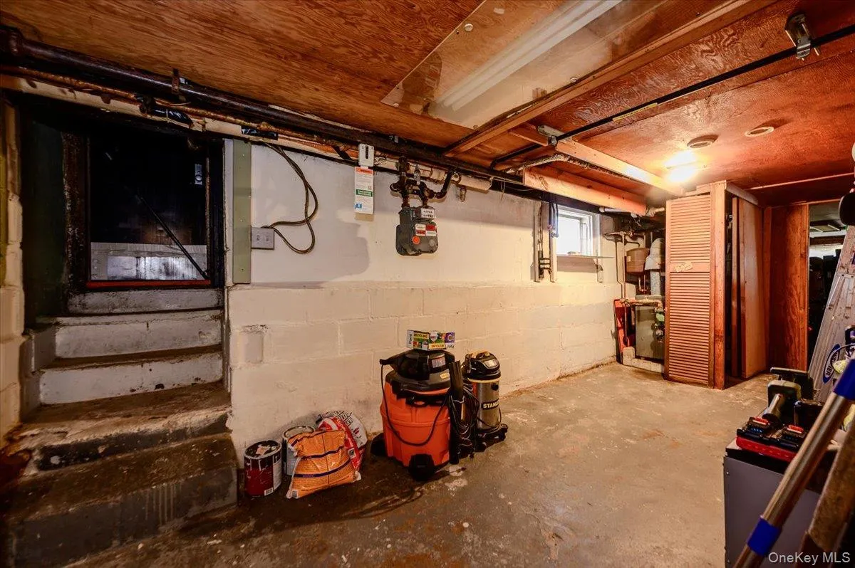 47D Edgewater Park, New York, NY, 2 Bedrooms Bedrooms, 7 Rooms Rooms,1 BathroomBathrooms,Residential,For Rent,Edgewater,0,1014353 47D Edgewater Park, New York, NY, 2 Bedrooms Bedrooms, 7 Rooms Rooms,1 BathroomBathrooms,Residential,For Rent,Edgewater,0,1014353
