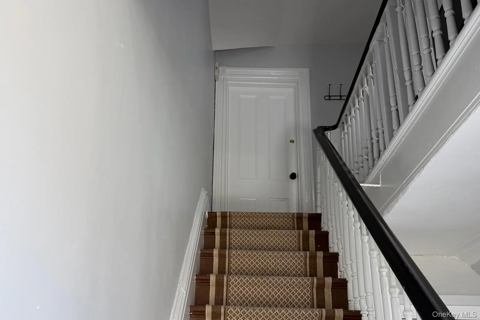 154 High Street, Babylon, NY, 1 Bedroom Bedrooms, 3 Rooms Rooms,1 BathroomBathrooms,Residential Lease,For Rent,High,0,1014354 154 High Street, Babylon, NY, 1 Bedroom Bedrooms, 3 Rooms Rooms,1 BathroomBathrooms,Residential Lease,For Rent,High,0,1014354