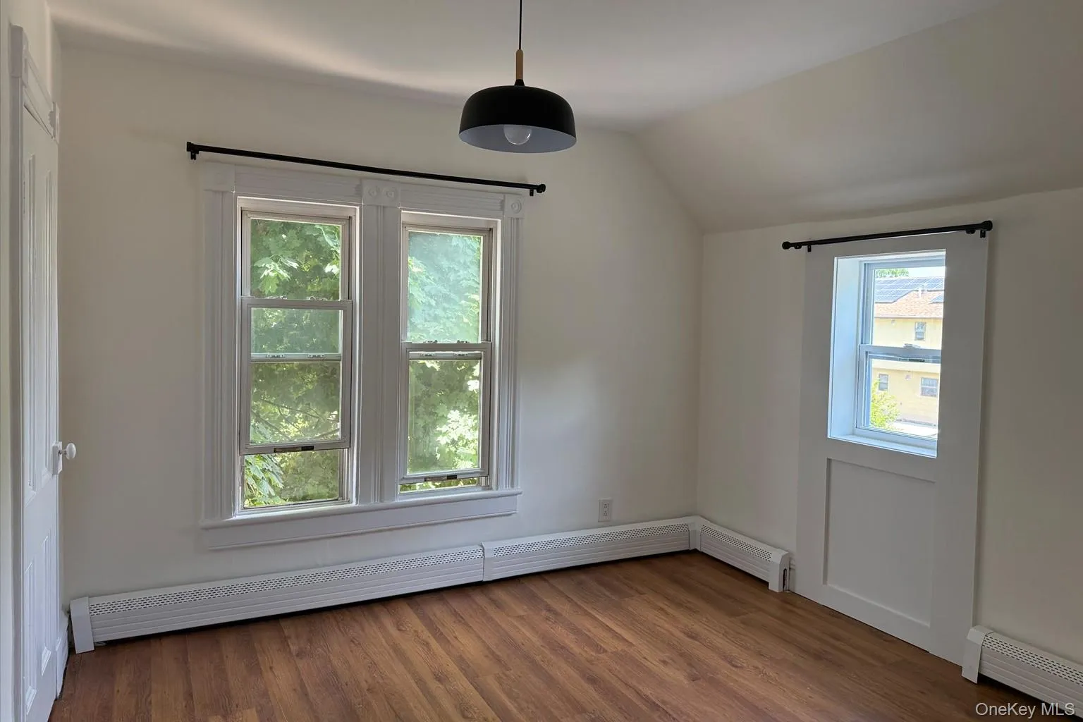 154 High Street, Babylon, NY, 1 Bedroom Bedrooms, 3 Rooms Rooms,1 BathroomBathrooms,Residential Lease,For Rent,High,0,1014354 154 High Street, Babylon, NY, 1 Bedroom Bedrooms, 3 Rooms Rooms,1 BathroomBathrooms,Residential Lease,For Rent,High,0,1014354