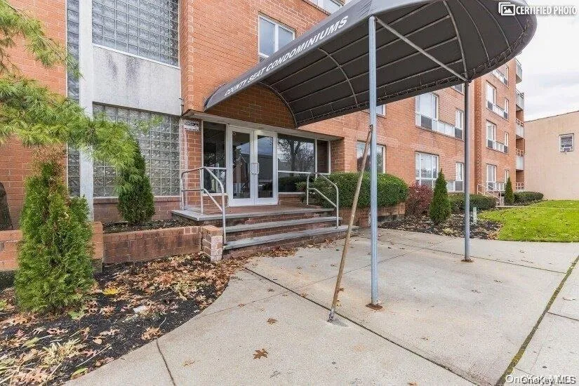 205 Mineola Boulevard, Hempstead, NY, 2 Bedrooms Bedrooms, 2 Rooms Rooms,2 BathroomsBathrooms,Residential Lease,For Rent,Mineola,0,1014357 205 Mineola Boulevard, Hempstead, NY, 2 Bedrooms Bedrooms, 2 Rooms Rooms,2 BathroomsBathrooms,Residential Lease,For Rent,Mineola,0,1014357