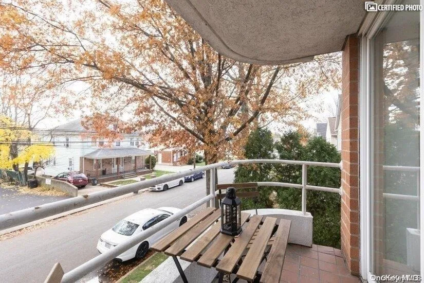 205 Mineola Boulevard, Hempstead, NY, 2 Bedrooms Bedrooms, 2 Rooms Rooms,2 BathroomsBathrooms,Residential Lease,For Rent,Mineola,0,1014357 205 Mineola Boulevard, Hempstead, NY, 2 Bedrooms Bedrooms, 2 Rooms Rooms,2 BathroomsBathrooms,Residential Lease,For Rent,Mineola,0,1014357