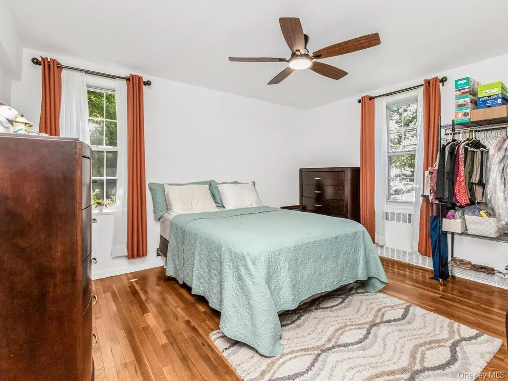780 Bronx River Road, New York, NY, 1 Bedroom Bedrooms, 4 Rooms Rooms,1 BathroomBathrooms,Residential,For Rent,Bronx River,0,1014359 780 Bronx River Road, New York, NY, 1 Bedroom Bedrooms, 4 Rooms Rooms,1 BathroomBathrooms,Residential,For Rent,Bronx River,0,1014359