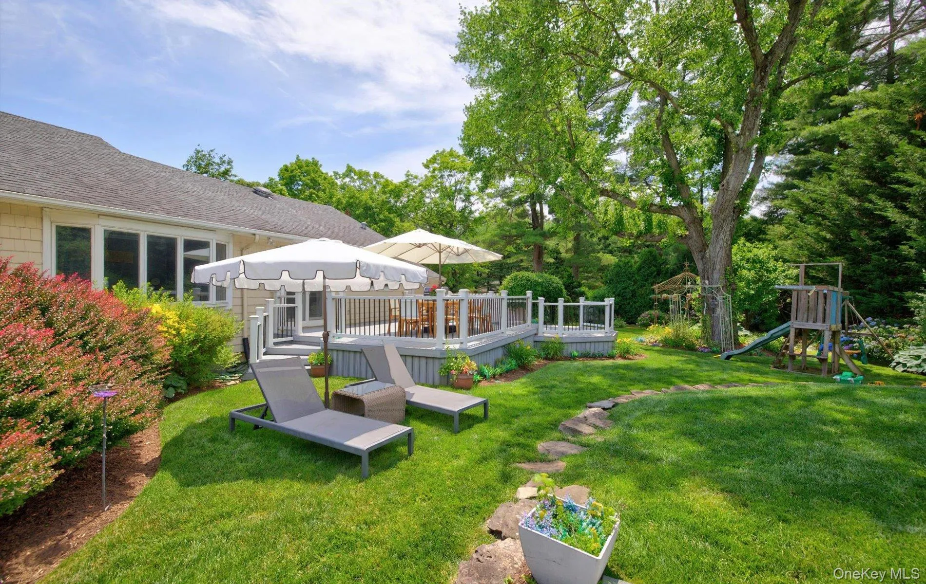 81 Lawrence Hill Road, Huntington, NY, 3 Bedrooms Bedrooms, 6 Rooms Rooms,2 BathroomsBathrooms,Residential,For Rent,Lawrence Hill,0,KEY1014360 81 Lawrence Hill Road, Huntington, NY, 3 Bedrooms Bedrooms, 6 Rooms Rooms,2 BathroomsBathrooms,Residential,For Rent,Lawrence Hill,0,KEY1014360