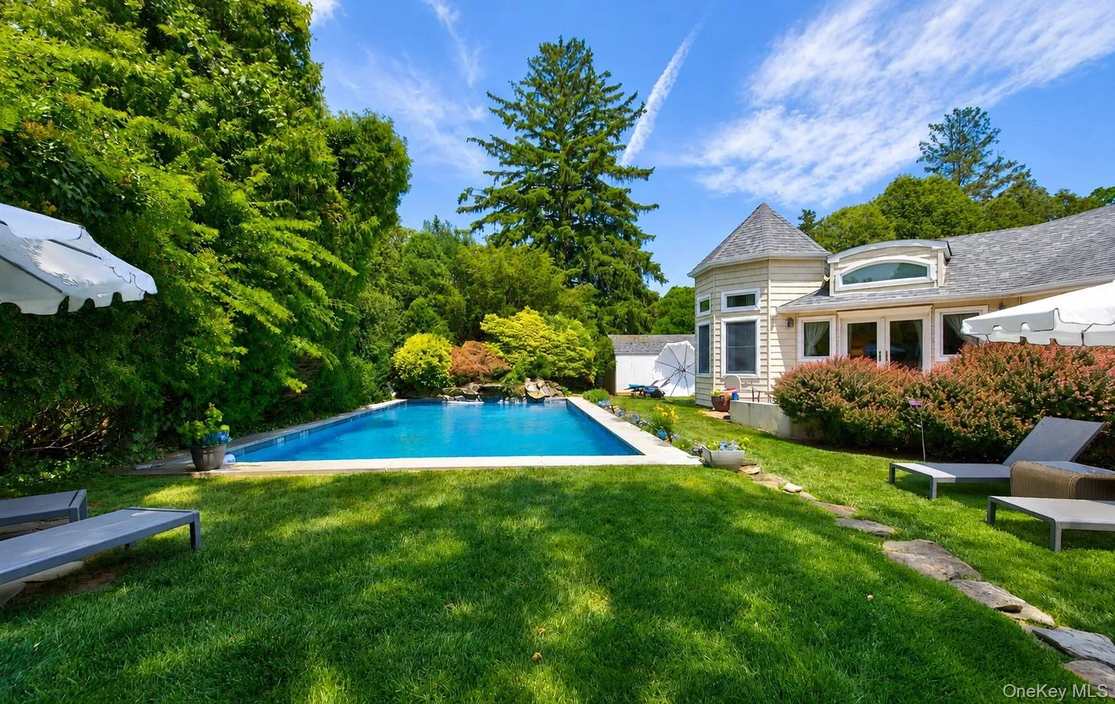 81 Lawrence Hill Road, Huntington, NY, 3 Bedrooms Bedrooms, 6 Rooms Rooms,2 BathroomsBathrooms,Residential,For Rent,Lawrence Hill,0,KEY1014360 81 Lawrence Hill Road, Huntington, NY, 3 Bedrooms Bedrooms, 6 Rooms Rooms,2 BathroomsBathrooms,Residential,For Rent,Lawrence Hill,0,KEY1014360