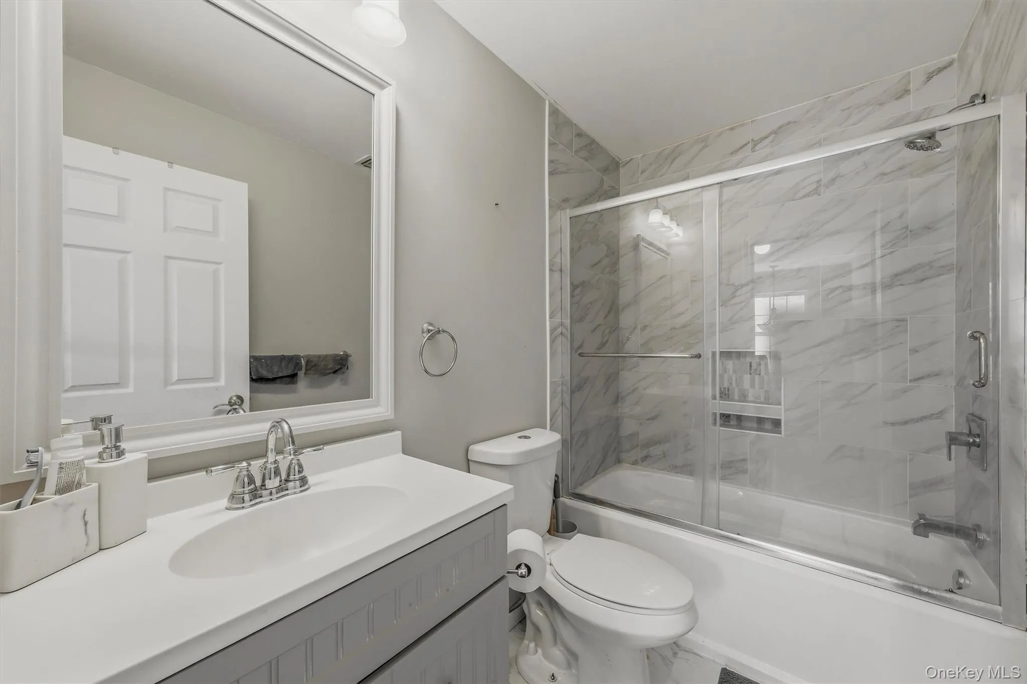 70 Peach Place, Middletown, NY, 3 Bedrooms Bedrooms, 7 Rooms Rooms,2 BathroomsBathrooms,Residential,For Rent,Peach,0,1014371 70 Peach Place, Middletown, NY, 3 Bedrooms Bedrooms, 7 Rooms Rooms,2 BathroomsBathrooms,Residential,For Rent,Peach,0,1014371
