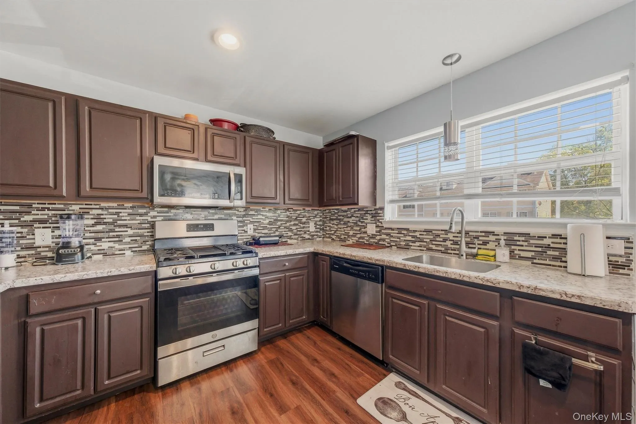 70 Peach Place, Middletown, NY, 3 Bedrooms Bedrooms, 7 Rooms Rooms,2 BathroomsBathrooms,Residential,For Rent,Peach,0,1014371 70 Peach Place, Middletown, NY, 3 Bedrooms Bedrooms, 7 Rooms Rooms,2 BathroomsBathrooms,Residential,For Rent,Peach,0,1014371