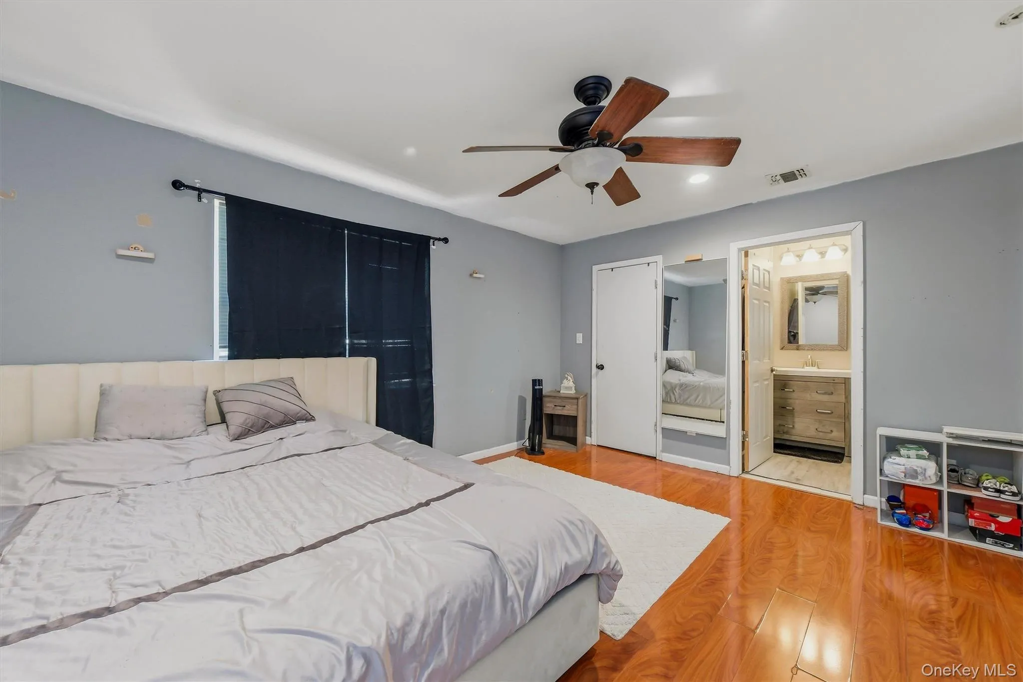 70 Peach Place, Middletown, NY, 3 Bedrooms Bedrooms, 7 Rooms Rooms,2 BathroomsBathrooms,Residential,For Rent,Peach,0,1014371 70 Peach Place, Middletown, NY, 3 Bedrooms Bedrooms, 7 Rooms Rooms,2 BathroomsBathrooms,Residential,For Rent,Peach,0,1014371