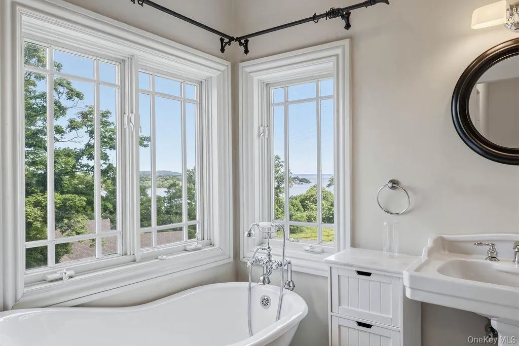 4 Katavolos Drive, Stony Point, NY, 4 Bedrooms Bedrooms, 11 Rooms Rooms,3 BathroomsBathrooms,Residential,For Rent,Katavolos,0,1014372 4 Katavolos Drive, Stony Point, NY, 4 Bedrooms Bedrooms, 11 Rooms Rooms,3 BathroomsBathrooms,Residential,For Rent,Katavolos,0,1014372