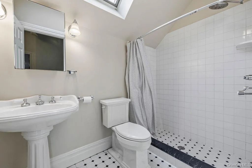 4 Katavolos Drive, Stony Point, NY, 4 Bedrooms Bedrooms, 11 Rooms Rooms,3 BathroomsBathrooms,Residential,For Rent,Katavolos,0,1014372 4 Katavolos Drive, Stony Point, NY, 4 Bedrooms Bedrooms, 11 Rooms Rooms,3 BathroomsBathrooms,Residential,For Rent,Katavolos,0,1014372