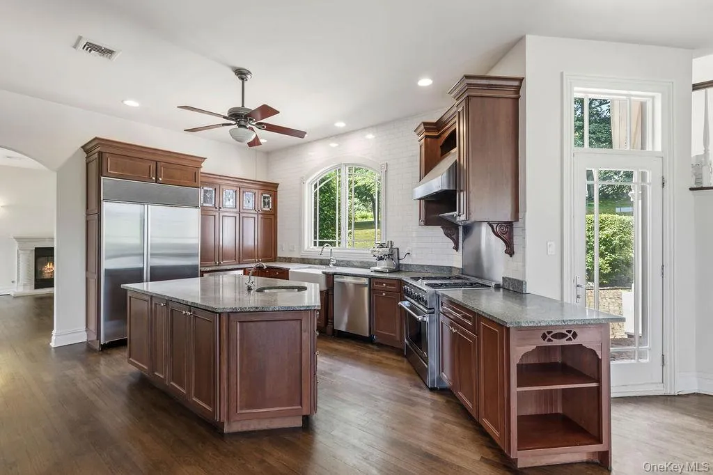 4 Katavolos Drive, Stony Point, NY, 4 Bedrooms Bedrooms, 11 Rooms Rooms,3 BathroomsBathrooms,Residential,For Rent,Katavolos,0,1014372 4 Katavolos Drive, Stony Point, NY, 4 Bedrooms Bedrooms, 11 Rooms Rooms,3 BathroomsBathrooms,Residential,For Rent,Katavolos,0,1014372