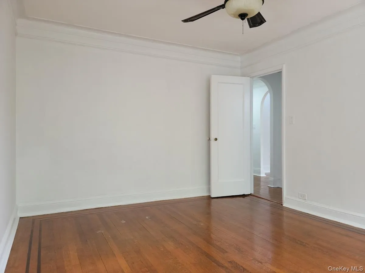 1 Broad Parkway, White Plains, NY, 1 Bedroom Bedrooms, 2 Rooms Rooms,1 BathroomBathrooms,Residential Lease,For Rent,Broad,0,1014376 1 Broad Parkway, White Plains, NY, 1 Bedroom Bedrooms, 2 Rooms Rooms,1 BathroomBathrooms,Residential Lease,For Rent,Broad,0,1014376