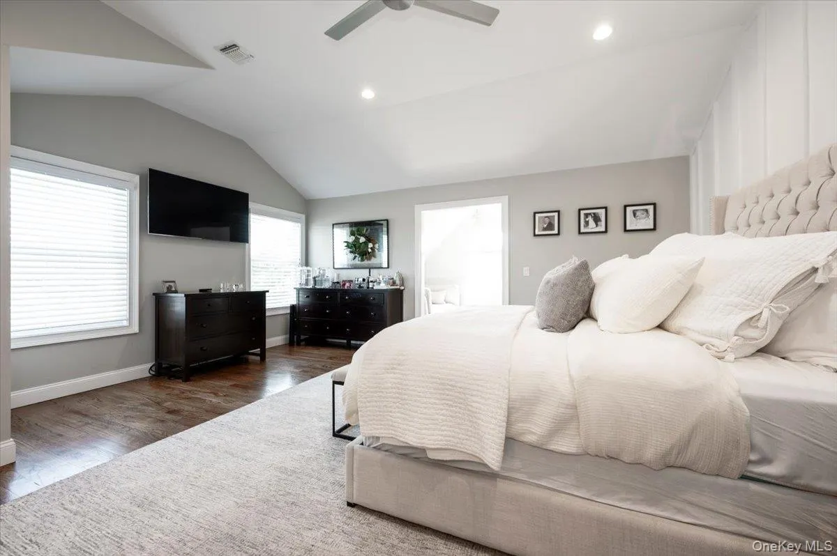7 Highwater Avenue, Oyster Bay, NY, 4 Bedrooms Bedrooms, 9 Rooms Rooms,2 BathroomsBathrooms,Residential,For Rent,Highwater,0,1014383 7 Highwater Avenue, Oyster Bay, NY, 4 Bedrooms Bedrooms, 9 Rooms Rooms,2 BathroomsBathrooms,Residential,For Rent,Highwater,0,1014383