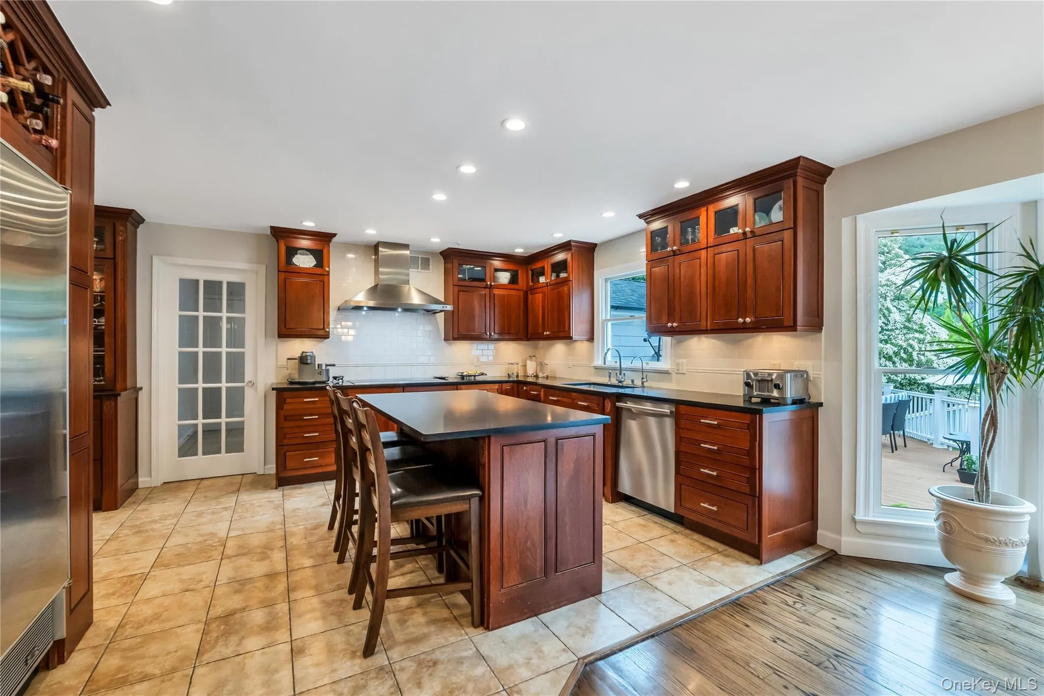110 Linden Lane, Oyster Bay, NY, 6 Bedrooms Bedrooms, 17 Rooms Rooms,4 BathroomsBathrooms,Residential,For Rent,Linden,0,1014387 110 Linden Lane, Oyster Bay, NY, 6 Bedrooms Bedrooms, 17 Rooms Rooms,4 BathroomsBathrooms,Residential,For Rent,Linden,0,1014387