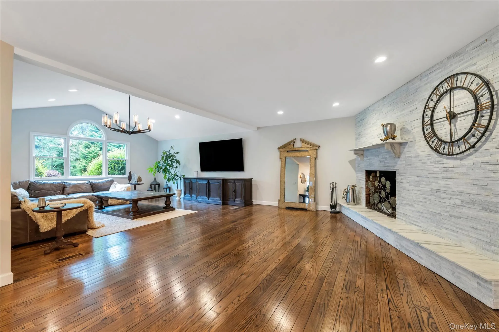110 Linden Lane, Oyster Bay, NY, 6 Bedrooms Bedrooms, 17 Rooms Rooms,4 BathroomsBathrooms,Residential,For Rent,Linden,0,1014387 110 Linden Lane, Oyster Bay, NY, 6 Bedrooms Bedrooms, 17 Rooms Rooms,4 BathroomsBathrooms,Residential,For Rent,Linden,0,1014387
