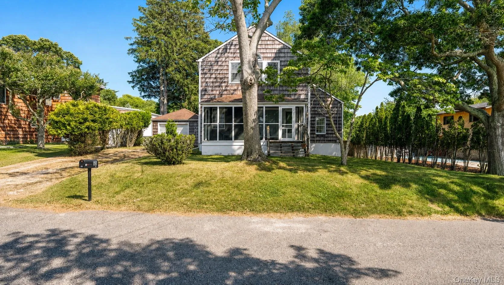 18 Breeze Hill Road, East Hampton, NY, 4 Bedrooms Bedrooms, 7 Rooms Rooms,2 BathroomsBathrooms,Residential,For Rent,Breeze Hill,0,1014390 18 Breeze Hill Road, East Hampton, NY, 4 Bedrooms Bedrooms, 7 Rooms Rooms,2 BathroomsBathrooms,Residential,For Rent,Breeze Hill,0,1014390