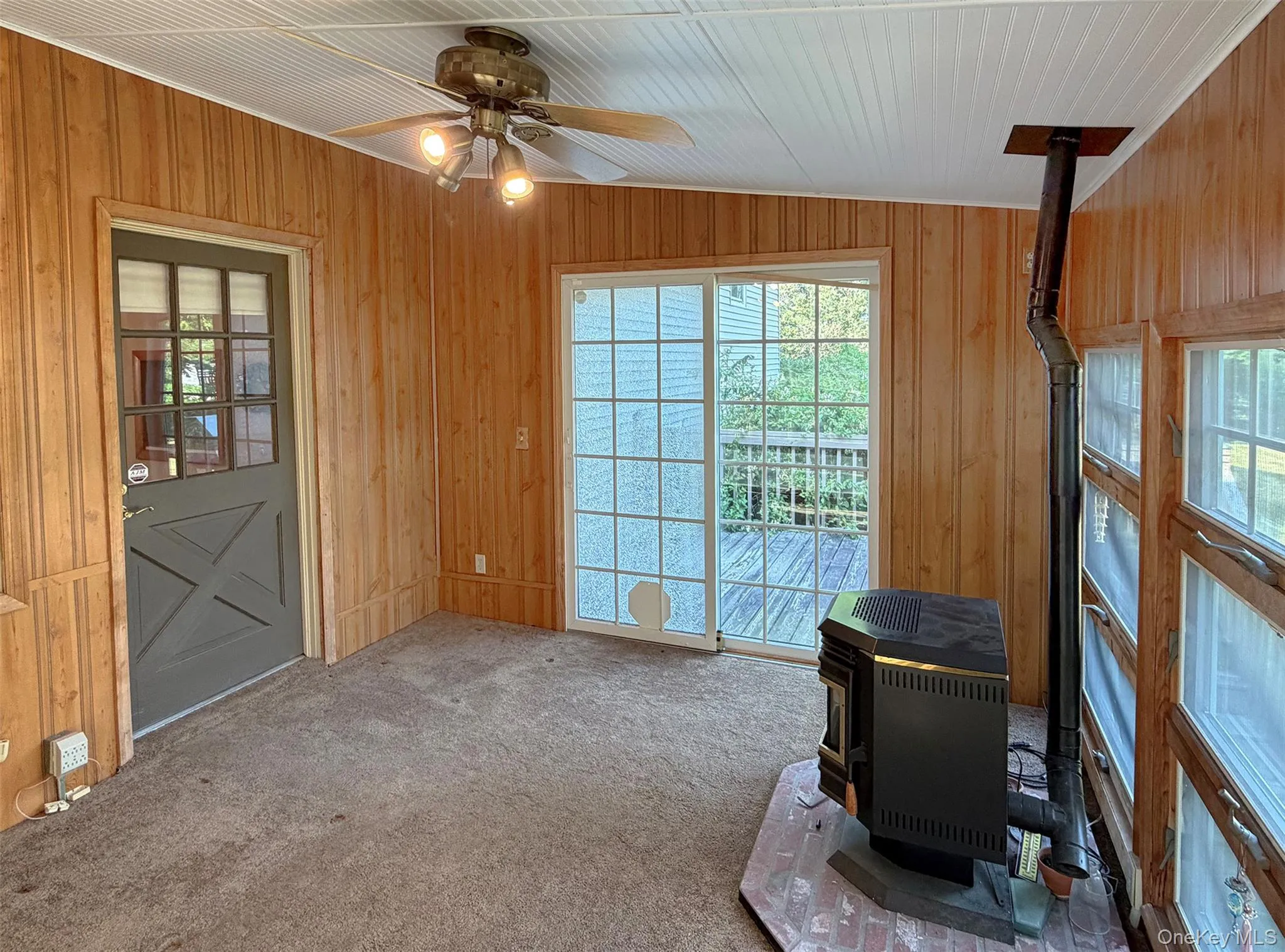 4 Lorelei Drive, Middletown, NY, 3 Bedrooms Bedrooms, 7 Rooms Rooms,2 BathroomsBathrooms,Residential,For Rent,Lorelei,0,1014402 4 Lorelei Drive, Middletown, NY, 3 Bedrooms Bedrooms, 7 Rooms Rooms,2 BathroomsBathrooms,Residential,For Rent,Lorelei,0,1014402