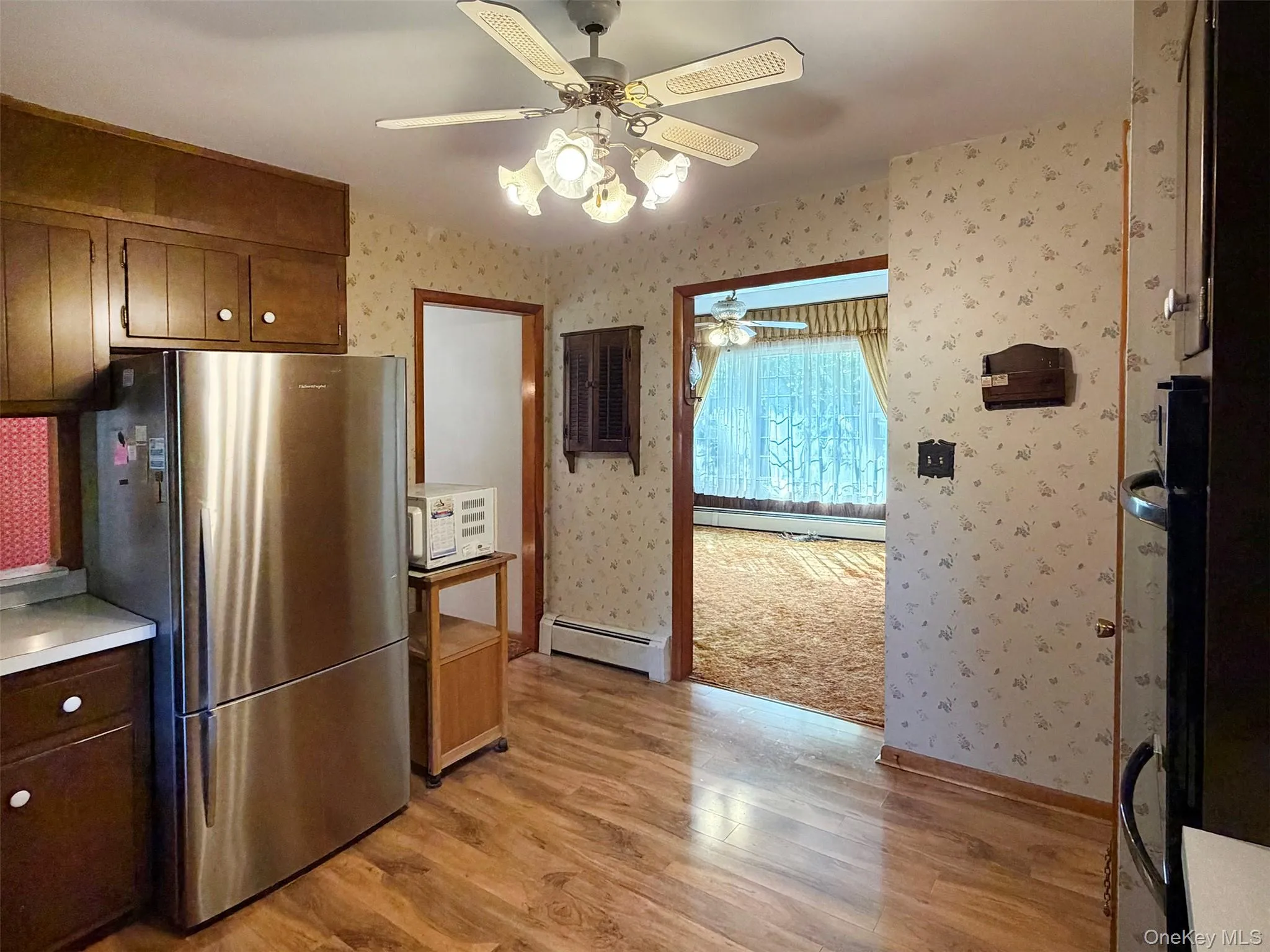 4 Lorelei Drive, Middletown, NY, 3 Bedrooms Bedrooms, 7 Rooms Rooms,2 BathroomsBathrooms,Residential,For Rent,Lorelei,0,1014402 4 Lorelei Drive, Middletown, NY, 3 Bedrooms Bedrooms, 7 Rooms Rooms,2 BathroomsBathrooms,Residential,For Rent,Lorelei,0,1014402