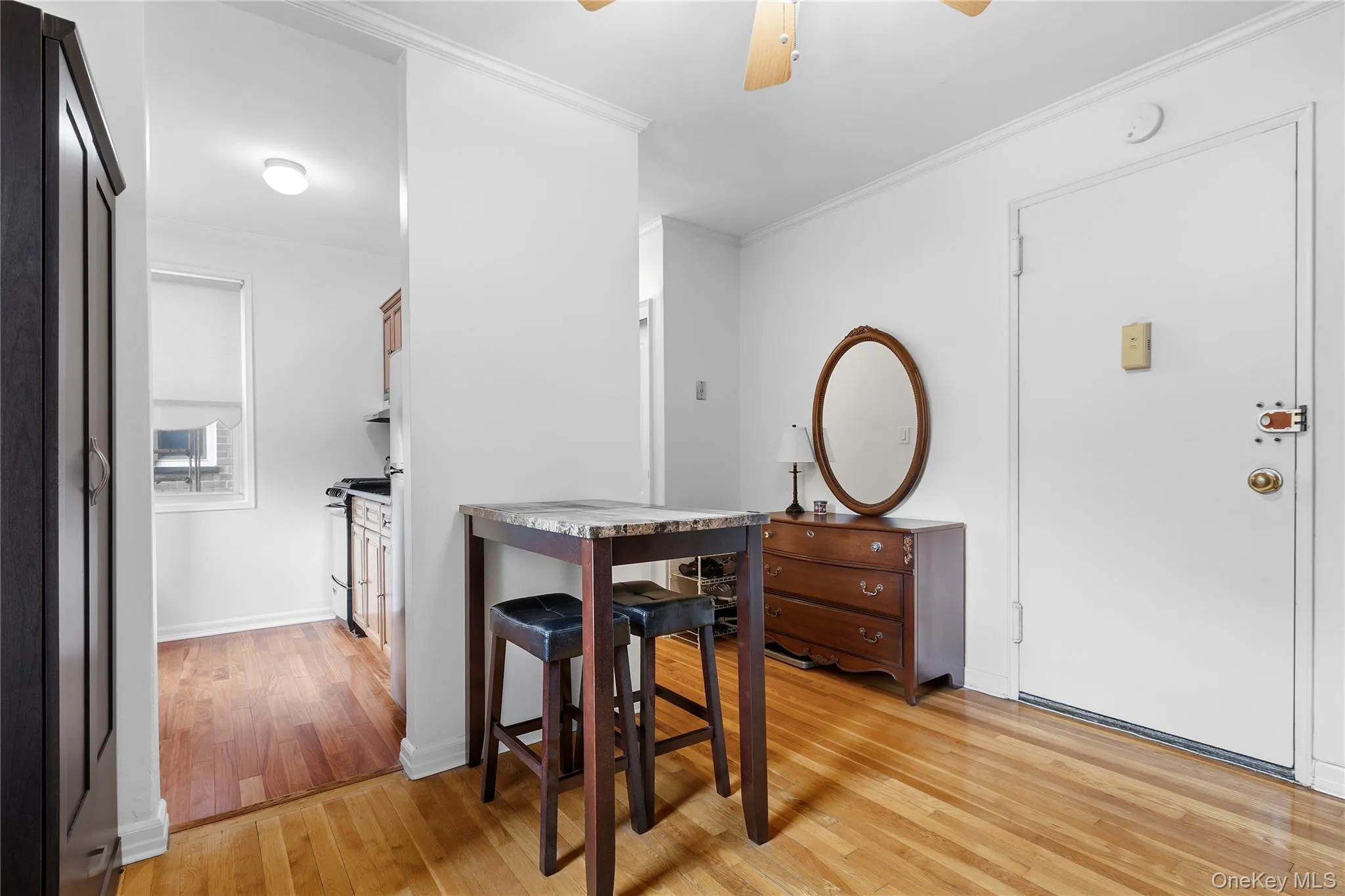 611 Palmer Road, Yonkers, NY, 3 Rooms Rooms,1 BathroomBathrooms,Residential,For Rent,Palmer,0,1014403 611 Palmer Road, Yonkers, NY, 3 Rooms Rooms,1 BathroomBathrooms,Residential,For Rent,Palmer,0,1014403