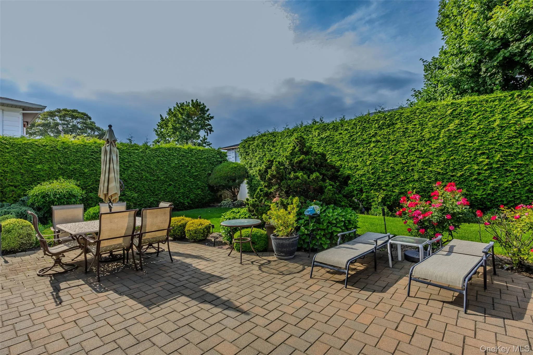 2969 Hampton Court, Hempstead, NY, 4 Bedrooms Bedrooms, 9 Rooms Rooms,2 BathroomsBathrooms,Residential,For Rent,Hampton,0,1014405 2969 Hampton Court, Hempstead, NY, 4 Bedrooms Bedrooms, 9 Rooms Rooms,2 BathroomsBathrooms,Residential,For Rent,Hampton,0,1014405