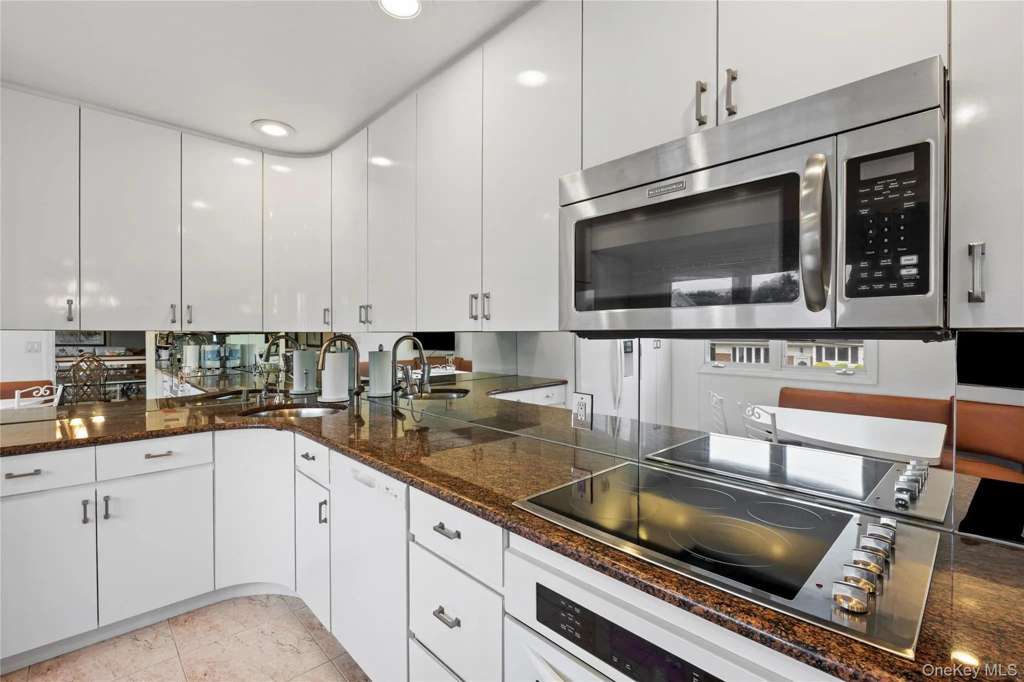 2969 Hampton Court, Hempstead, NY, 4 Bedrooms Bedrooms, 9 Rooms Rooms,2 BathroomsBathrooms,Residential,For Rent,Hampton,0,1014405 2969 Hampton Court, Hempstead, NY, 4 Bedrooms Bedrooms, 9 Rooms Rooms,2 BathroomsBathrooms,Residential,For Rent,Hampton,0,1014405