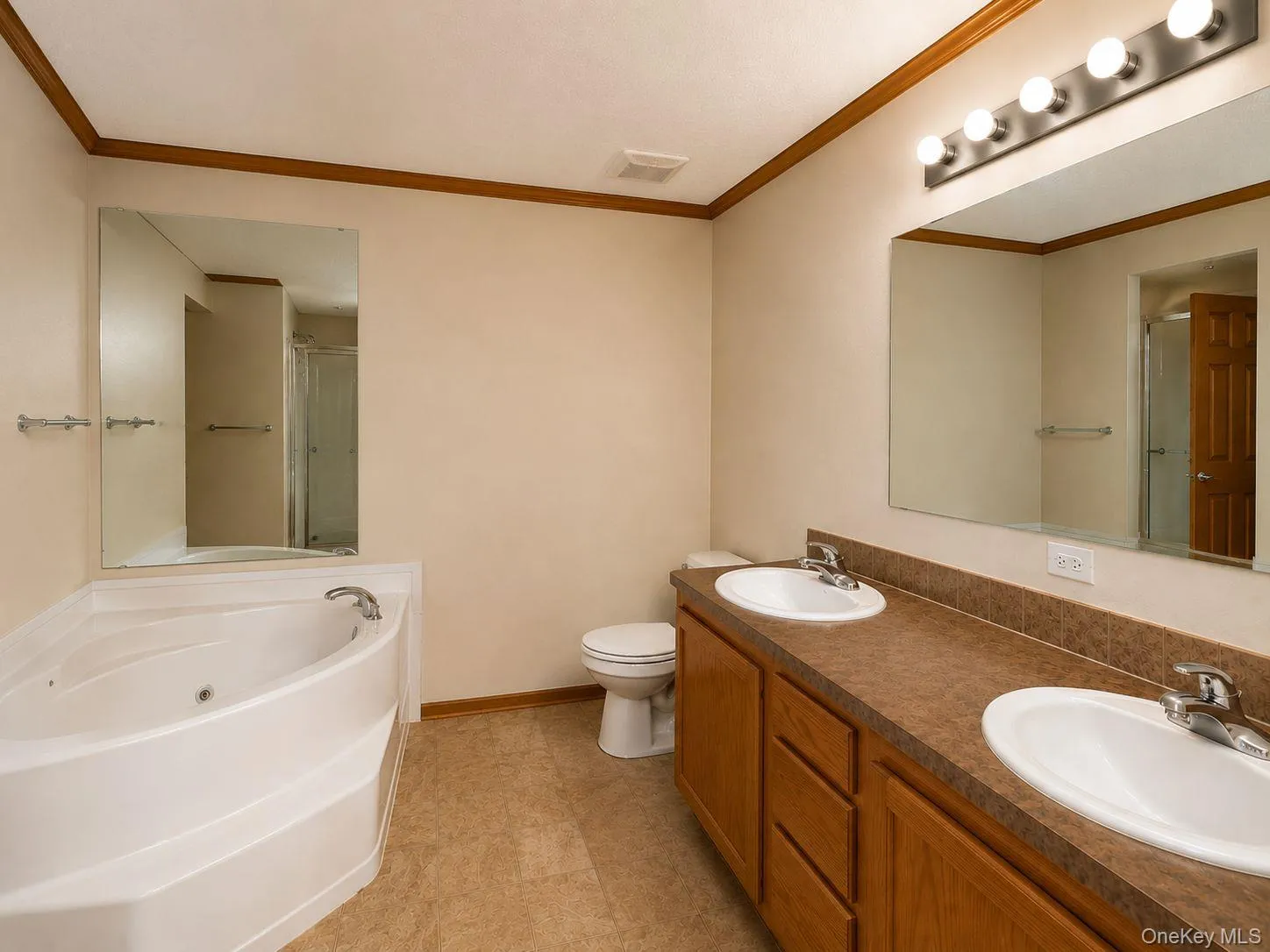 18 forsythia Drive, Thompson, NY, 3 Bedrooms Bedrooms, 6 Rooms Rooms,2 BathroomsBathrooms,Residential,For Rent,forsythia,0,1014406 18 forsythia Drive, Thompson, NY, 3 Bedrooms Bedrooms, 6 Rooms Rooms,2 BathroomsBathrooms,Residential,For Rent,forsythia,0,1014406