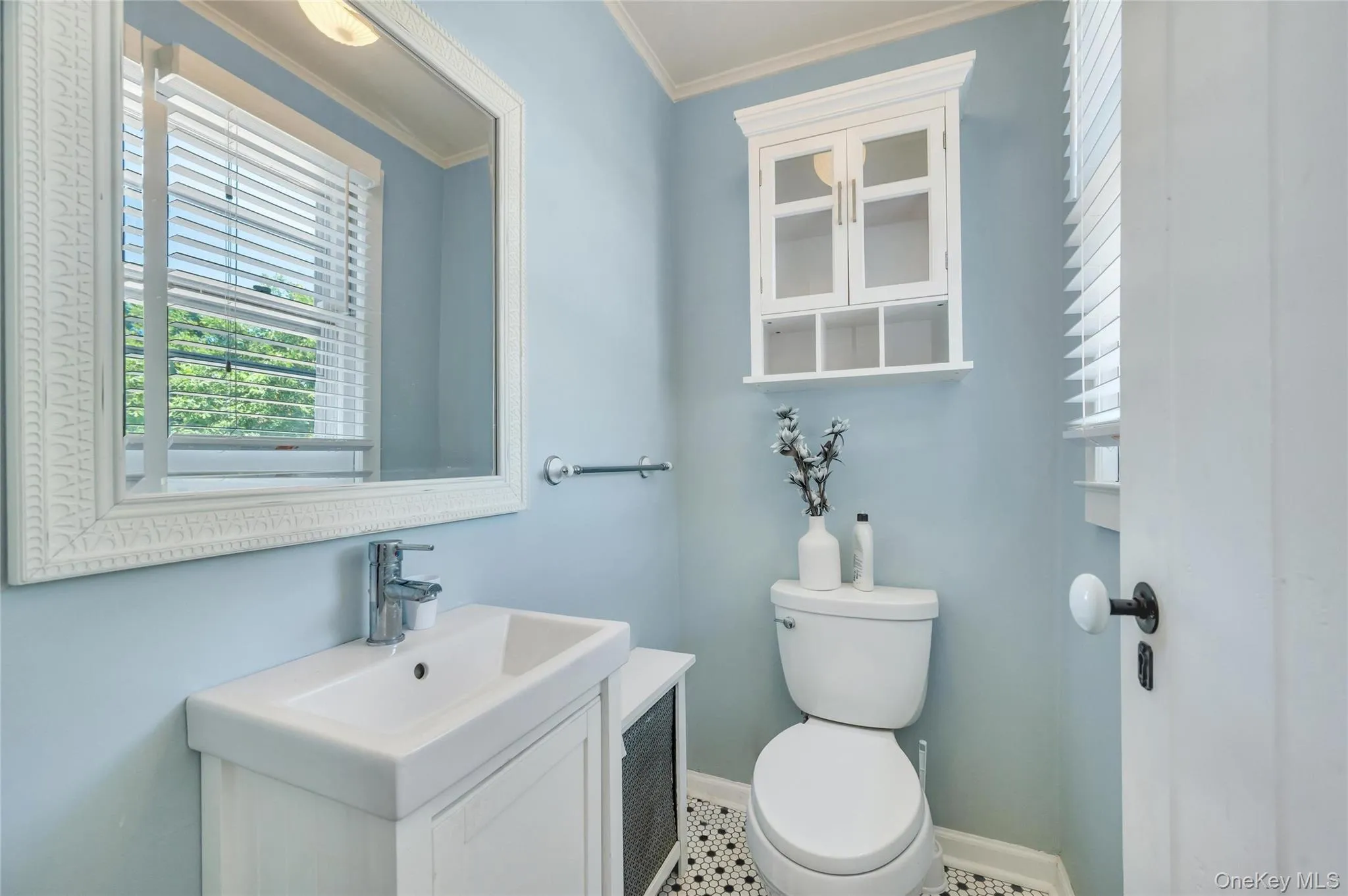 105 Maple Avenue, Brookhaven, NY, 3 Bedrooms Bedrooms, 8 Rooms Rooms,1 BathroomBathrooms,Residential,For Rent,Maple,0,1014408 105 Maple Avenue, Brookhaven, NY, 3 Bedrooms Bedrooms, 8 Rooms Rooms,1 BathroomBathrooms,Residential,For Rent,Maple,0,1014408