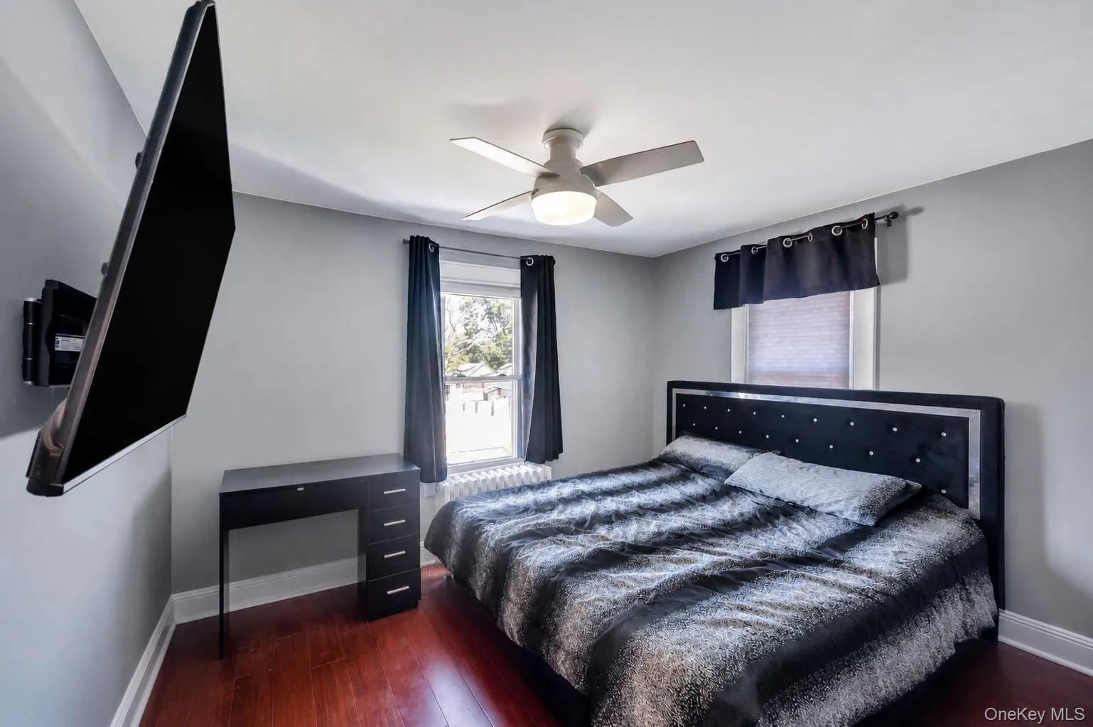 105 Maple Avenue, Brookhaven, NY, 3 Bedrooms Bedrooms, 8 Rooms Rooms,1 BathroomBathrooms,Residential,For Rent,Maple,0,1014408 105 Maple Avenue, Brookhaven, NY, 3 Bedrooms Bedrooms, 8 Rooms Rooms,1 BathroomBathrooms,Residential,For Rent,Maple,0,1014408