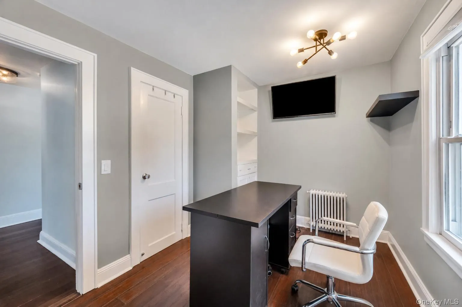 105 Maple Avenue, Brookhaven, NY, 3 Bedrooms Bedrooms, 8 Rooms Rooms,1 BathroomBathrooms,Residential,For Rent,Maple,0,1014408 105 Maple Avenue, Brookhaven, NY, 3 Bedrooms Bedrooms, 8 Rooms Rooms,1 BathroomBathrooms,Residential,For Rent,Maple,0,1014408